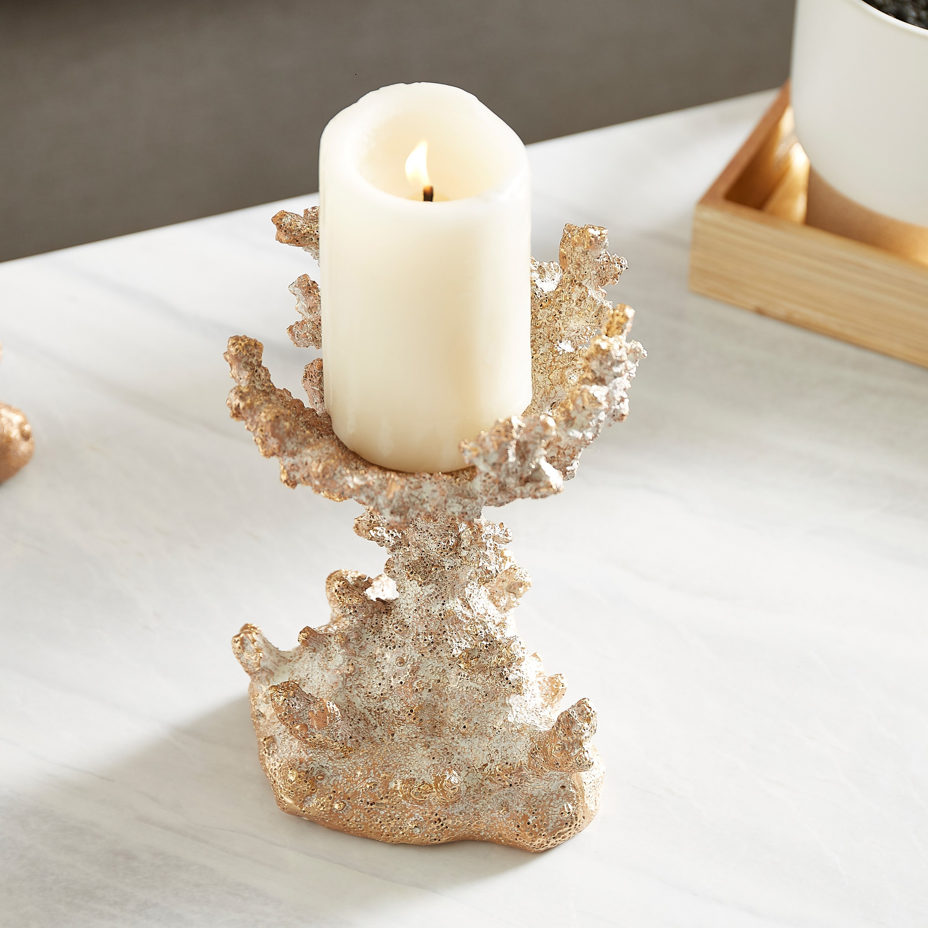 قطعة ديكور بتصميم شعاب مرجانية بولي ريزين - 13.2x12.2x19.8 سم-hbxhomeware-homedecor-figurinesandornaments-image-2