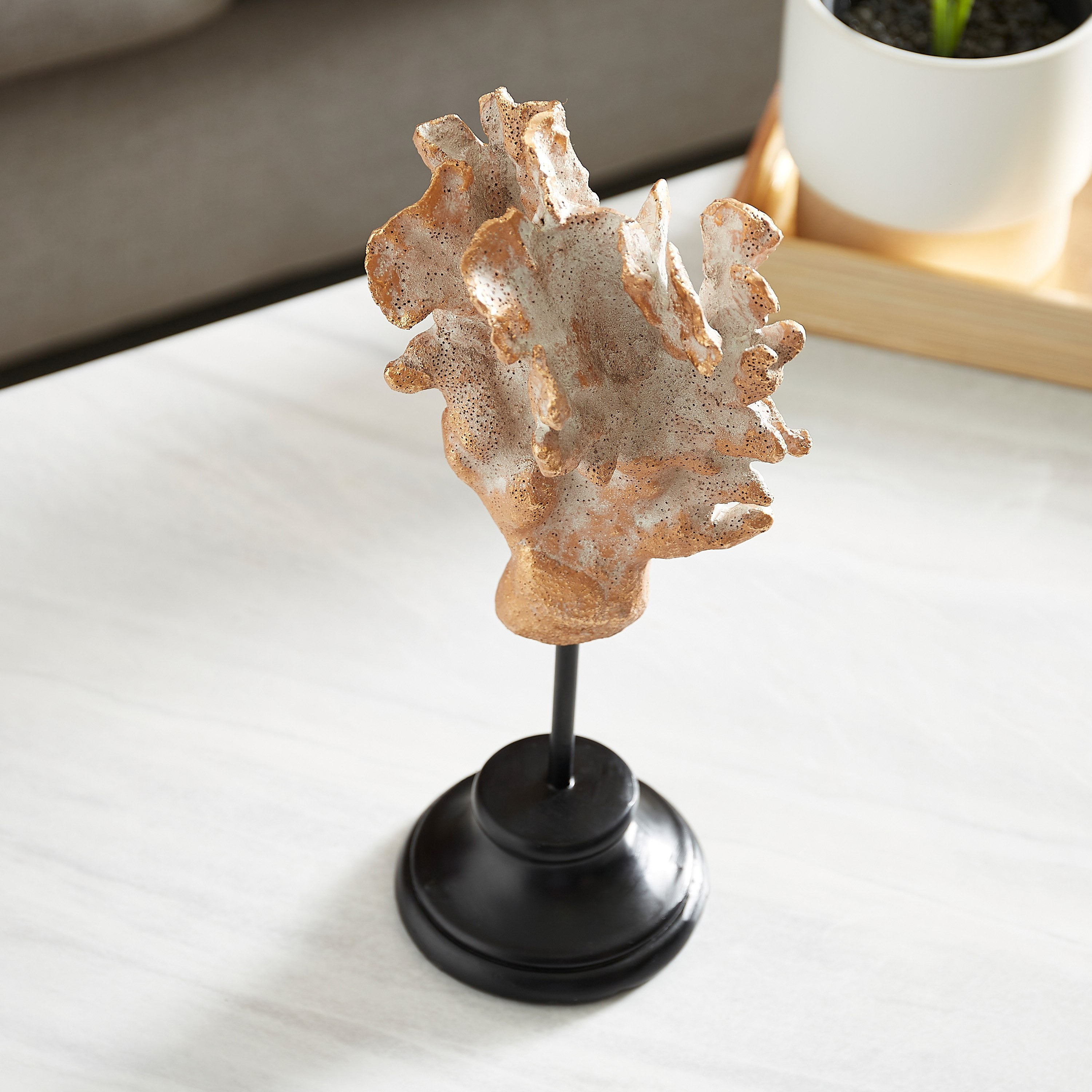 قطعة ديكور بتصميم أعماق البحر من البولي ريزين - 14x12.3x33 سم-hbxhomeware-homedecor-figurinesandornaments-image-2