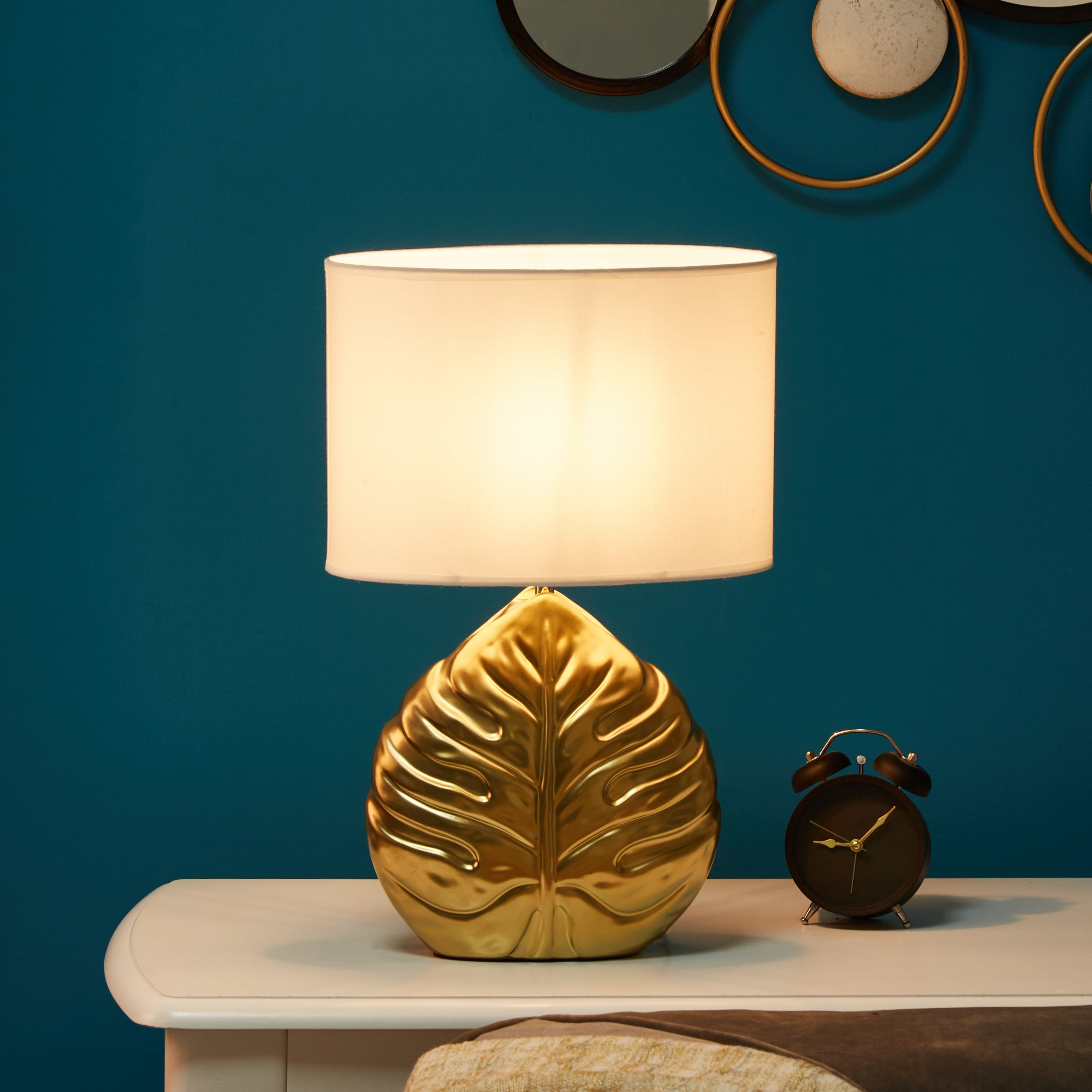 Skylar Ceramic Table Lamp with Leaf Base - 45 cm-hbxlivingroom-lighting-tablelamps-image-2