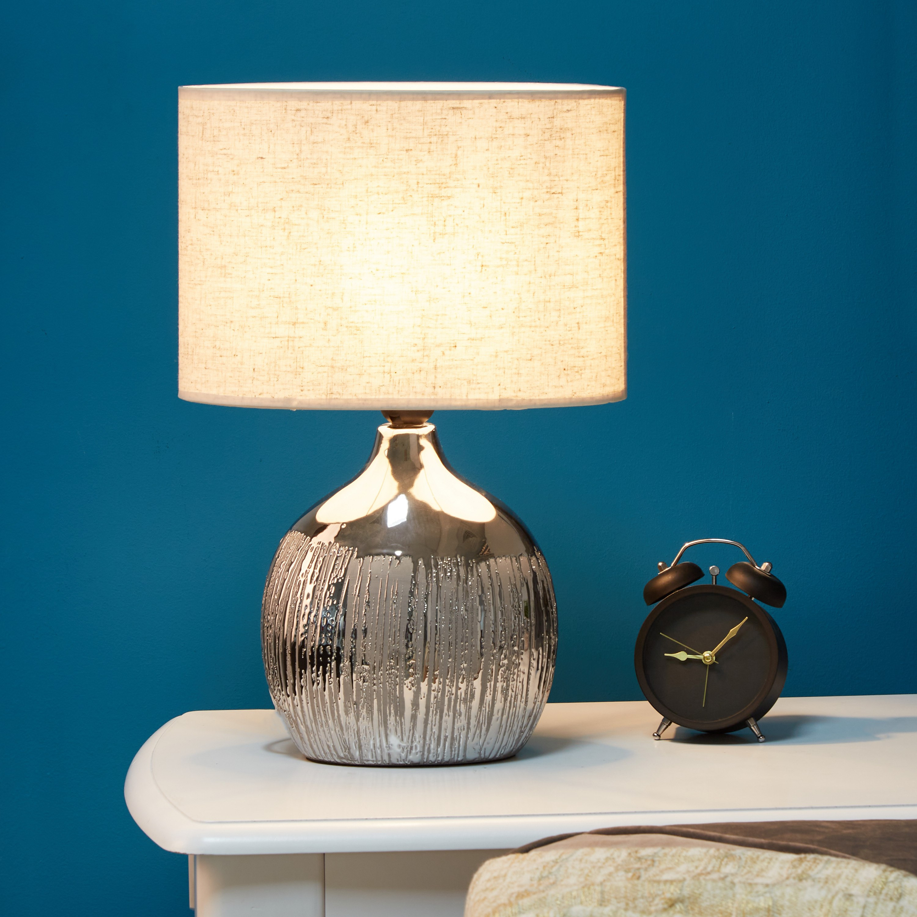 Skylar Ceramic Table Lamp with Textured Base - 42 cm-hbxlivingroom-lighting-tablelamps-image-2