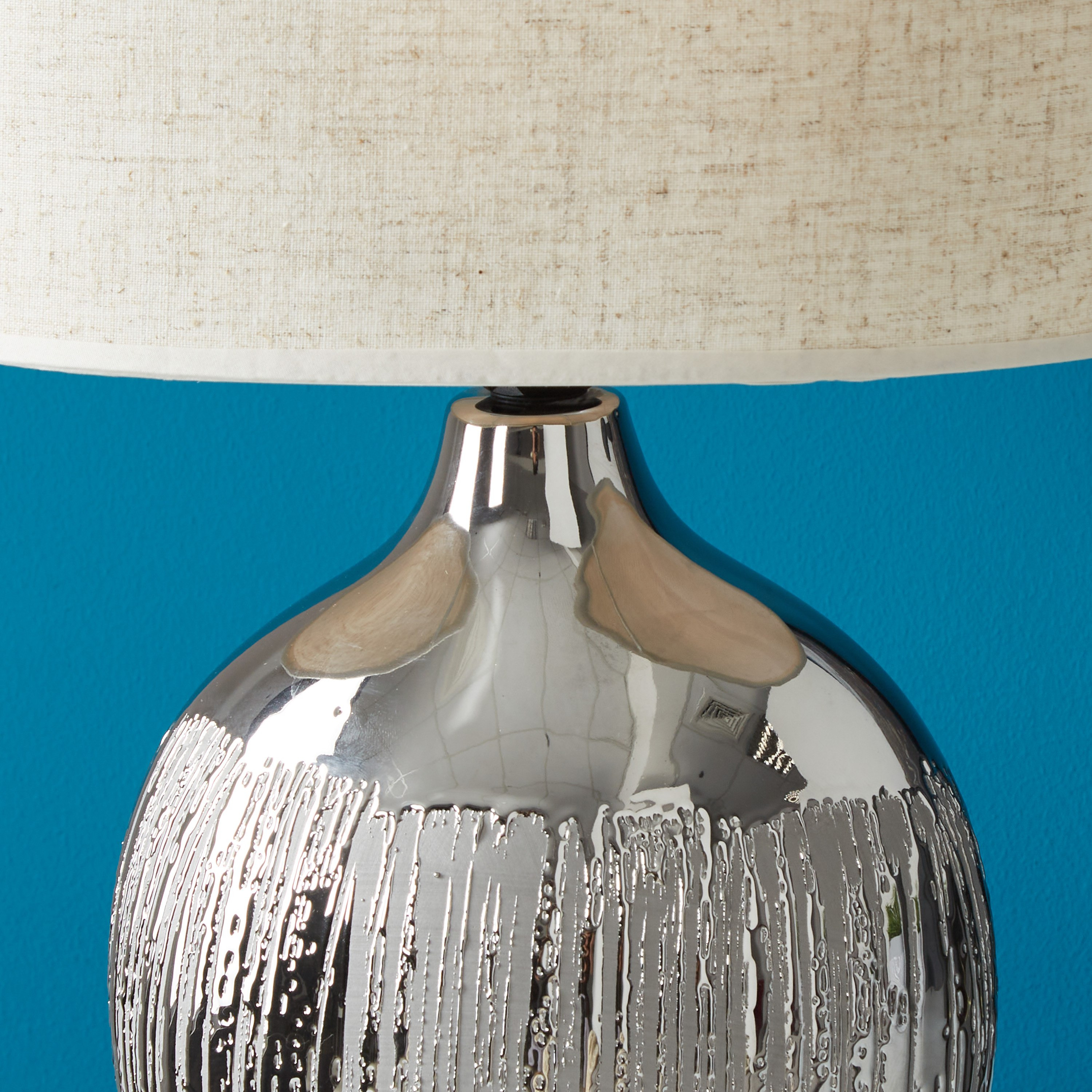 Skylar Ceramic Table Lamp with Textured Base - 42 cm-hbxlivingroom-lighting-tablelamps-image-3