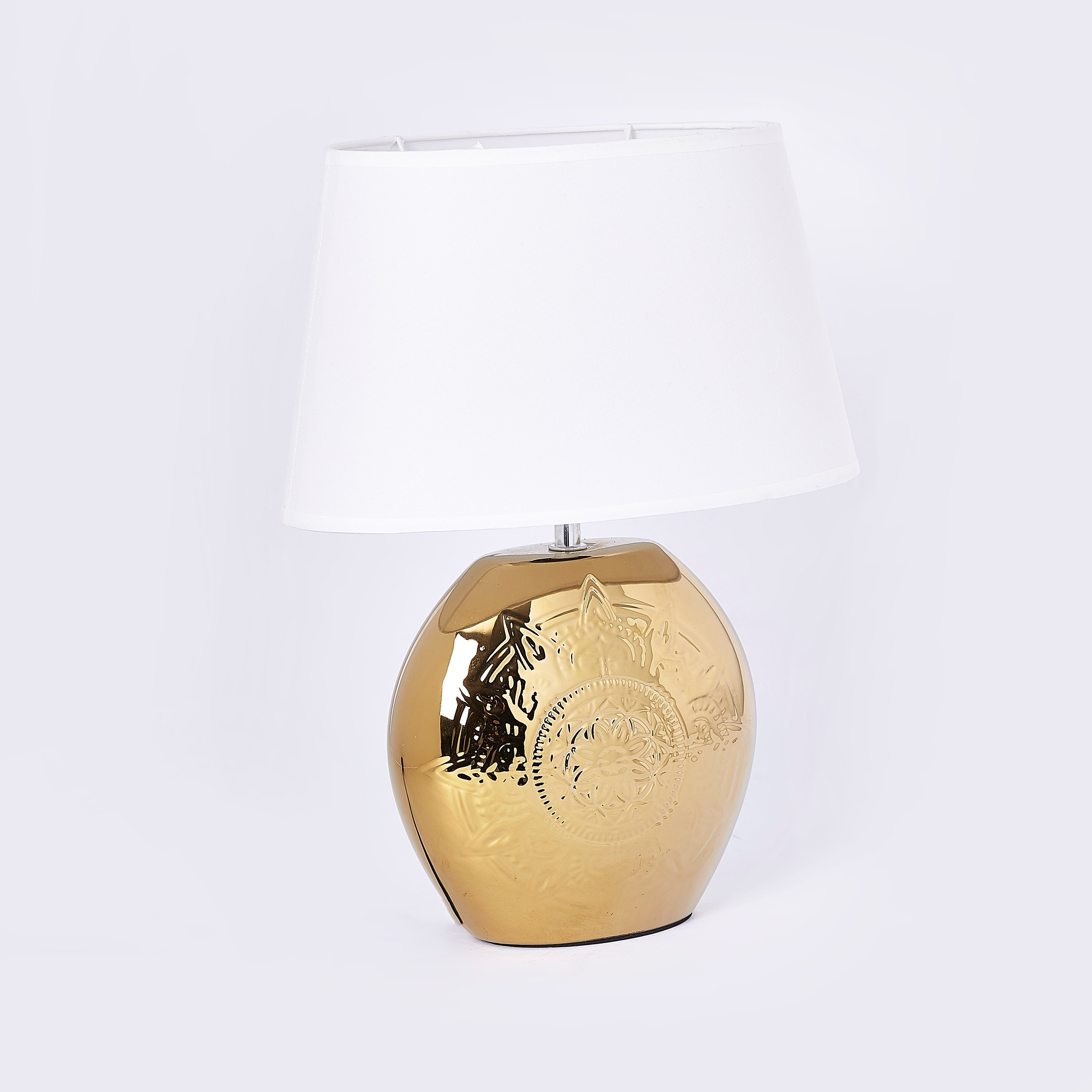 مصباح طاولة سيراميك بقاعدة ذهبية منقوشة من سكايلر - 42 سم-hbxlivingroom-lighting-tablelamps-image-5