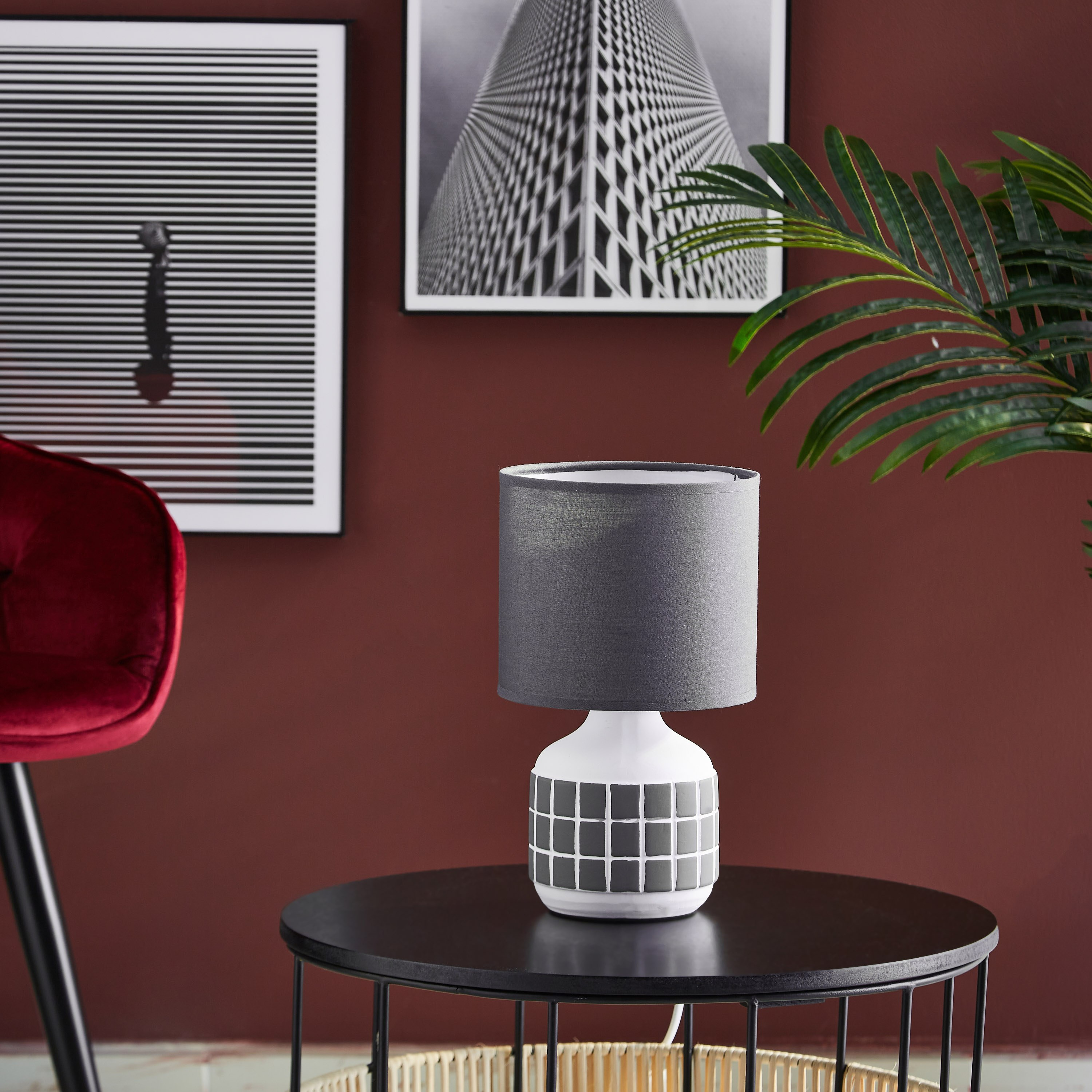 مصباح طاولة سيراميك من جليتان - 15x15x30 سم-hbxlivingroom-lighting-tablelamps-image-4