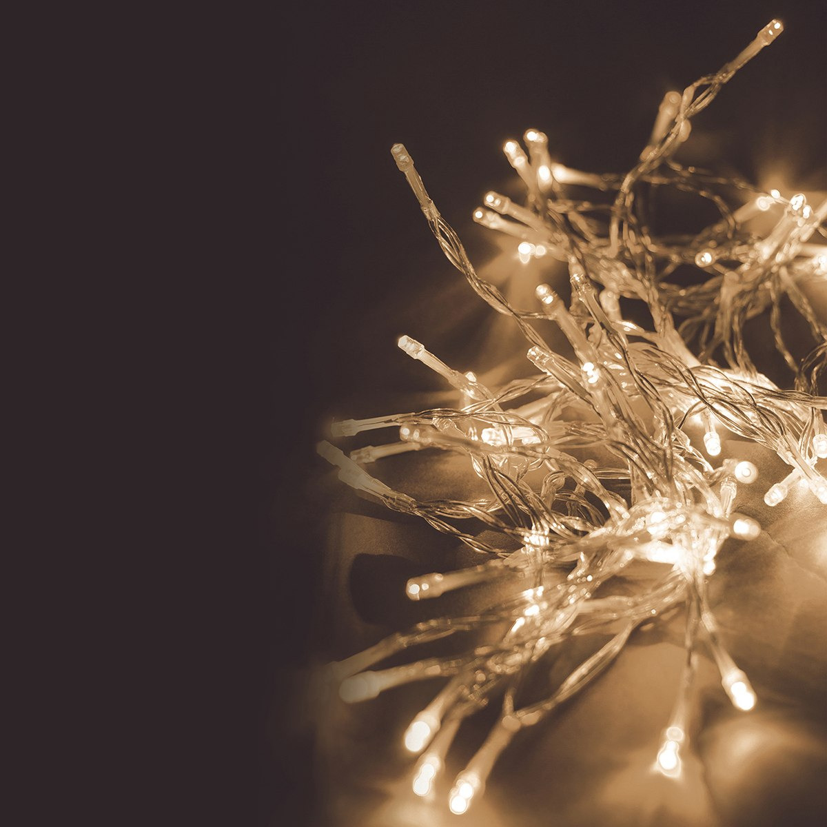 خيط إضاءة جارلاند 40 لمبة أل إي دي من أموري- 430 سم-hbxdiningroom-lighting-decorativesandstringlights-image-2
