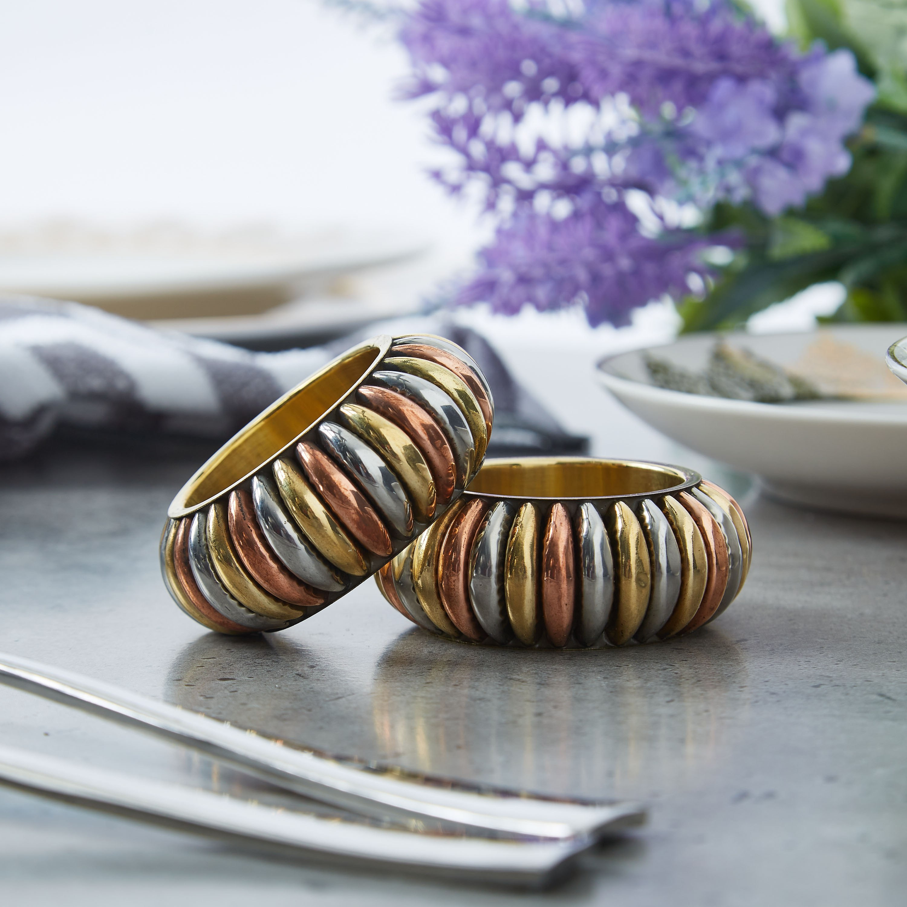 Pearl Metal Napkin Ring - Set of 2-hbxdecorandfurnishings-homefurnishings-tablelinens-image-2