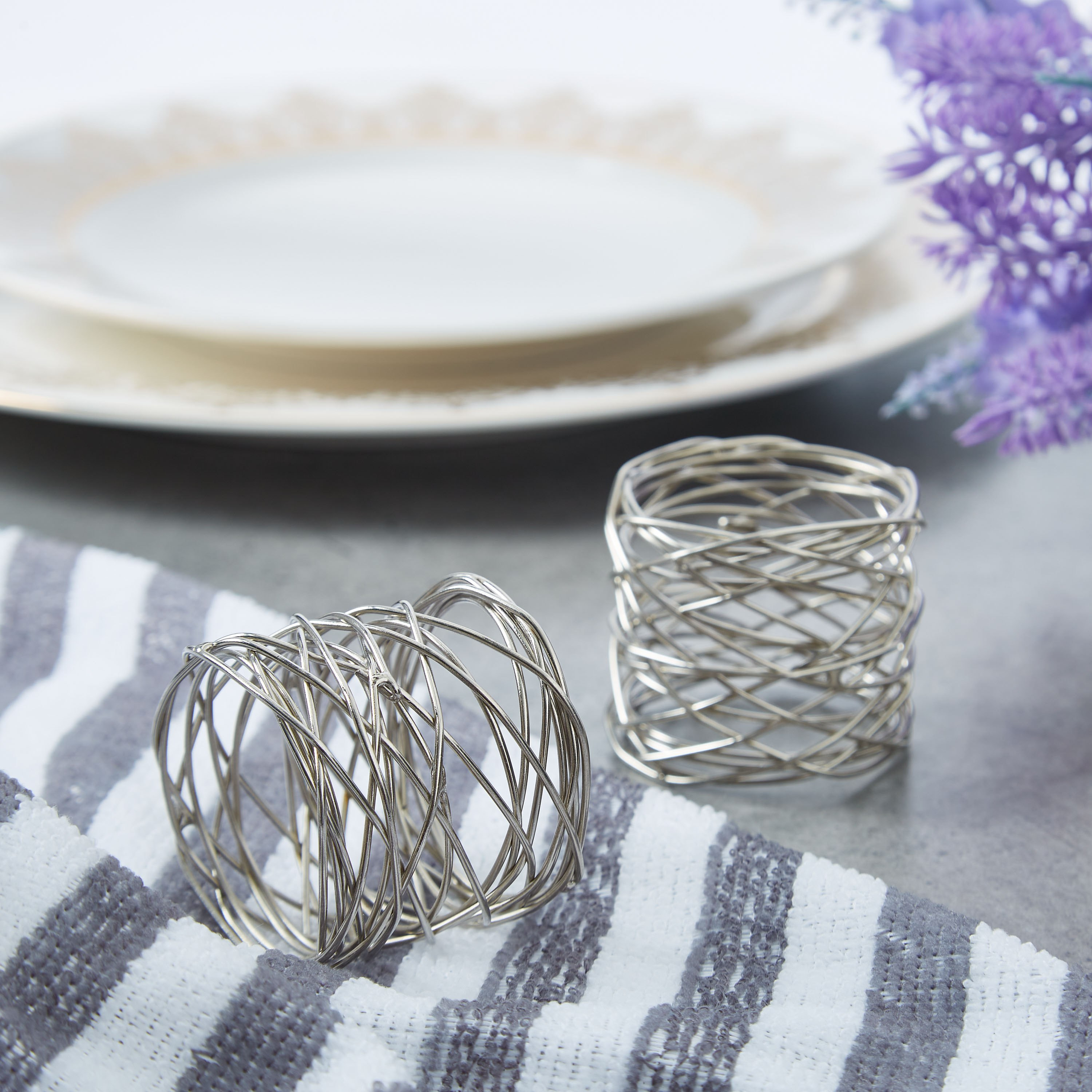 حلقة مناديل معدنية من ألين - طقم من قطعتين-hbxdecorandfurnishings-homefurnishings-tablelinens-image-2