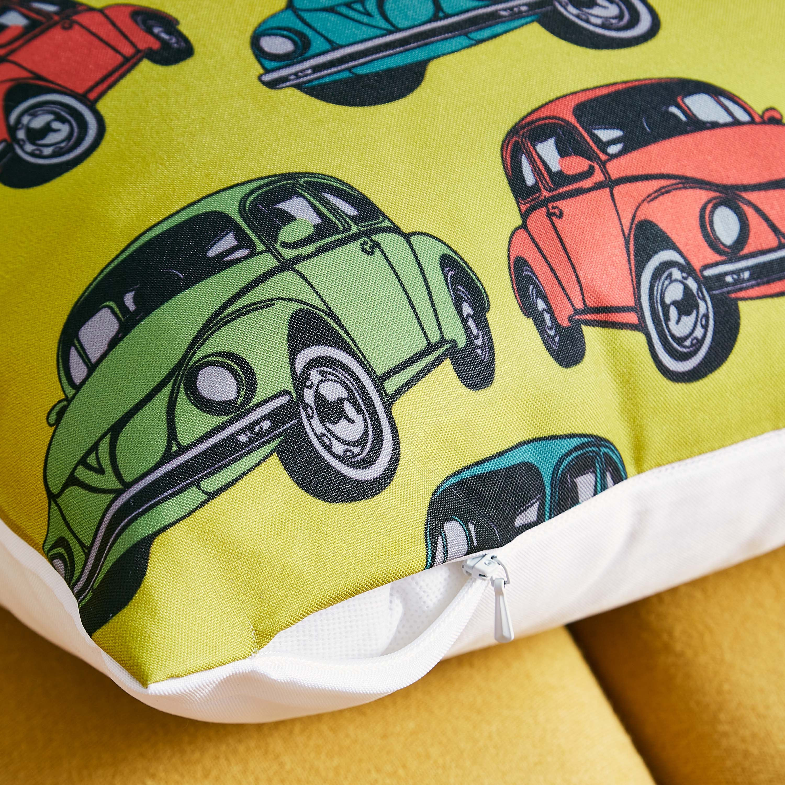 غطاء وسادة بطبعات سيارات من إندي فايب - 40x40 سم-hbxhomeware-cushionsandcovers-cushioncovers-image-3