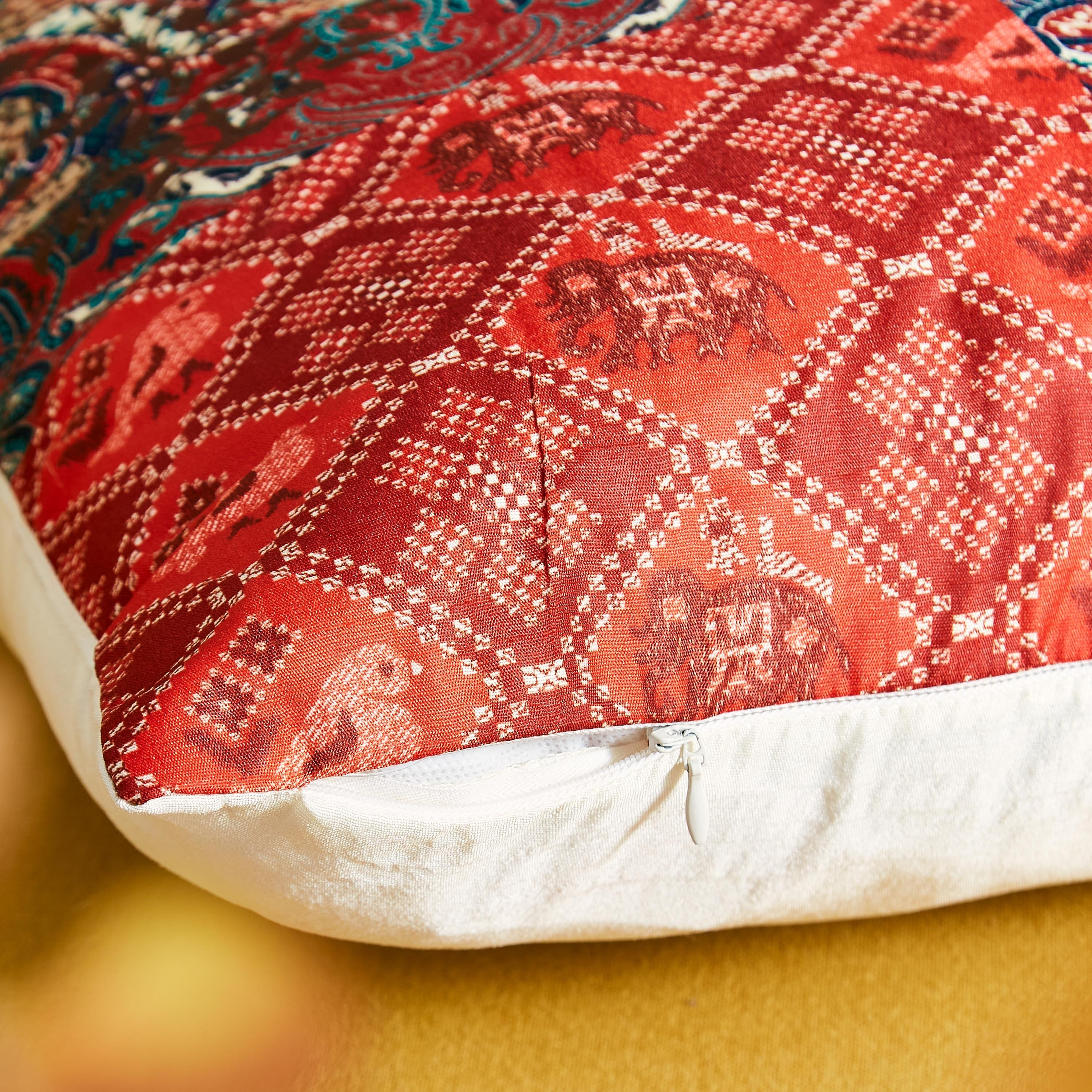 غطاء وسادة بطبعات من إيدوكي- 40x40 سم-hbxhomeware-cushionsandcovers-cushioncovers-image-3