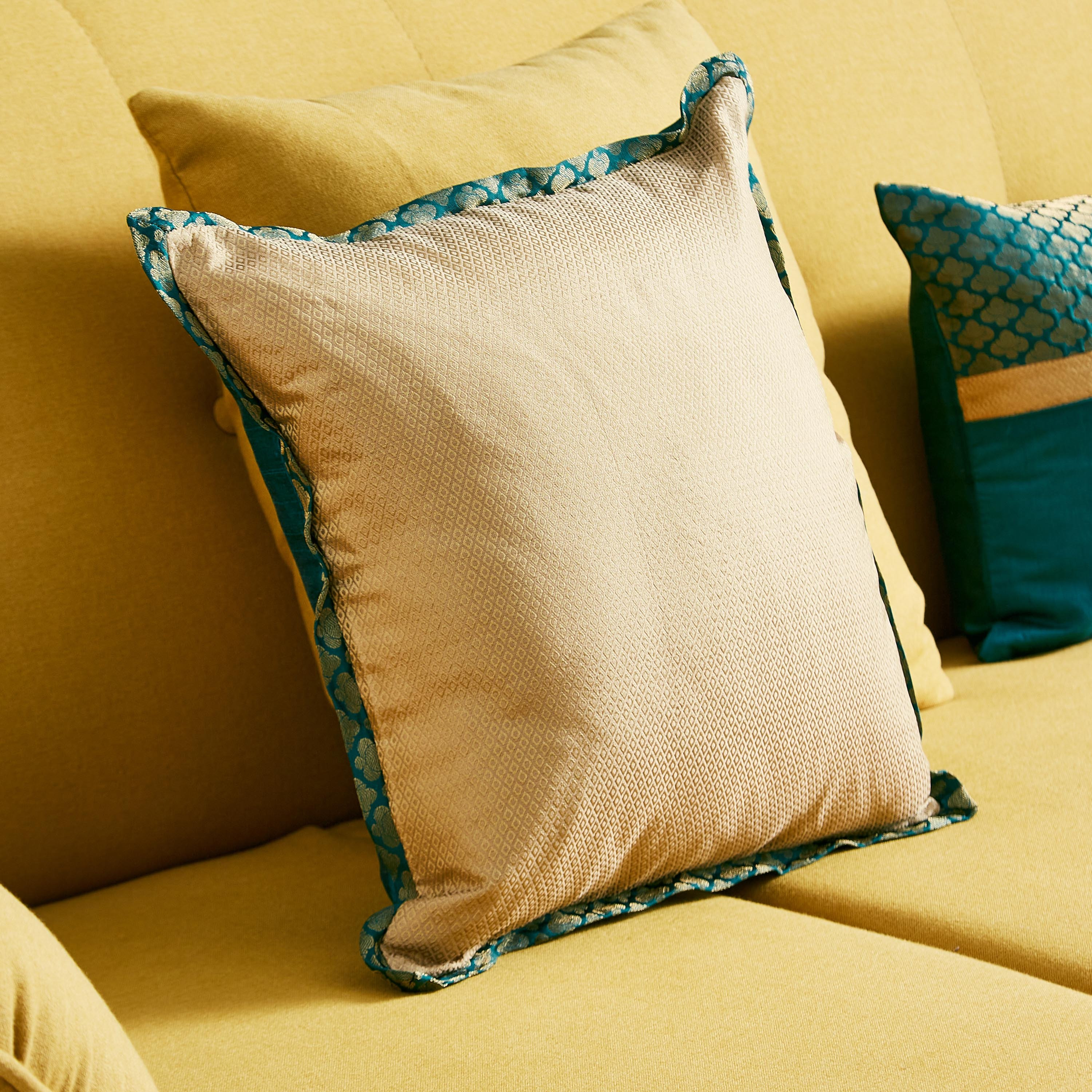 Yana Jacquard Cushion Cover - 40x40 cm-hbxhomeware-cushionsandcovers-cushioncovers-image-2