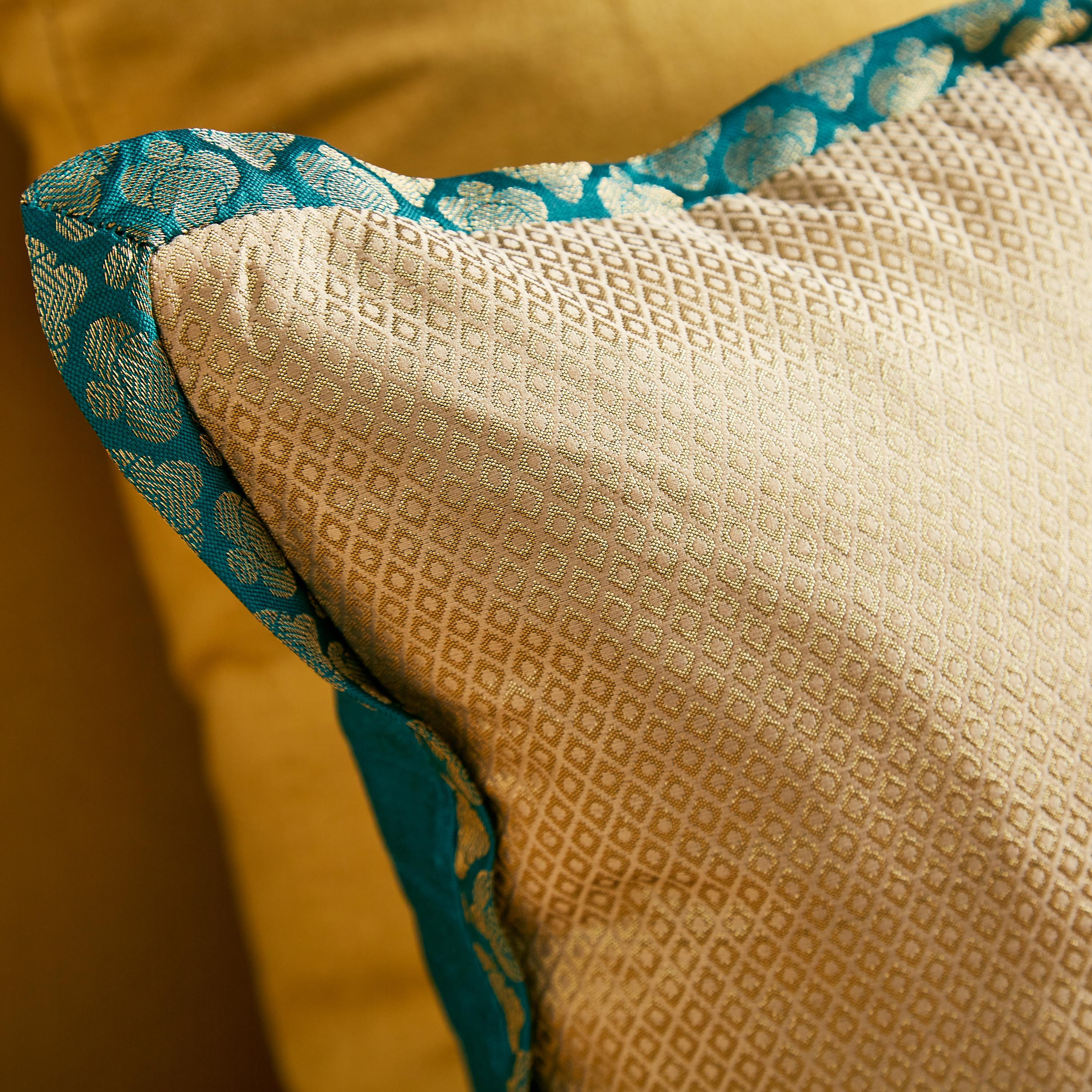Yana Jacquard Cushion Cover - 40x40 cm-hbxhomeware-cushionsandcovers-cushioncovers-image-3
