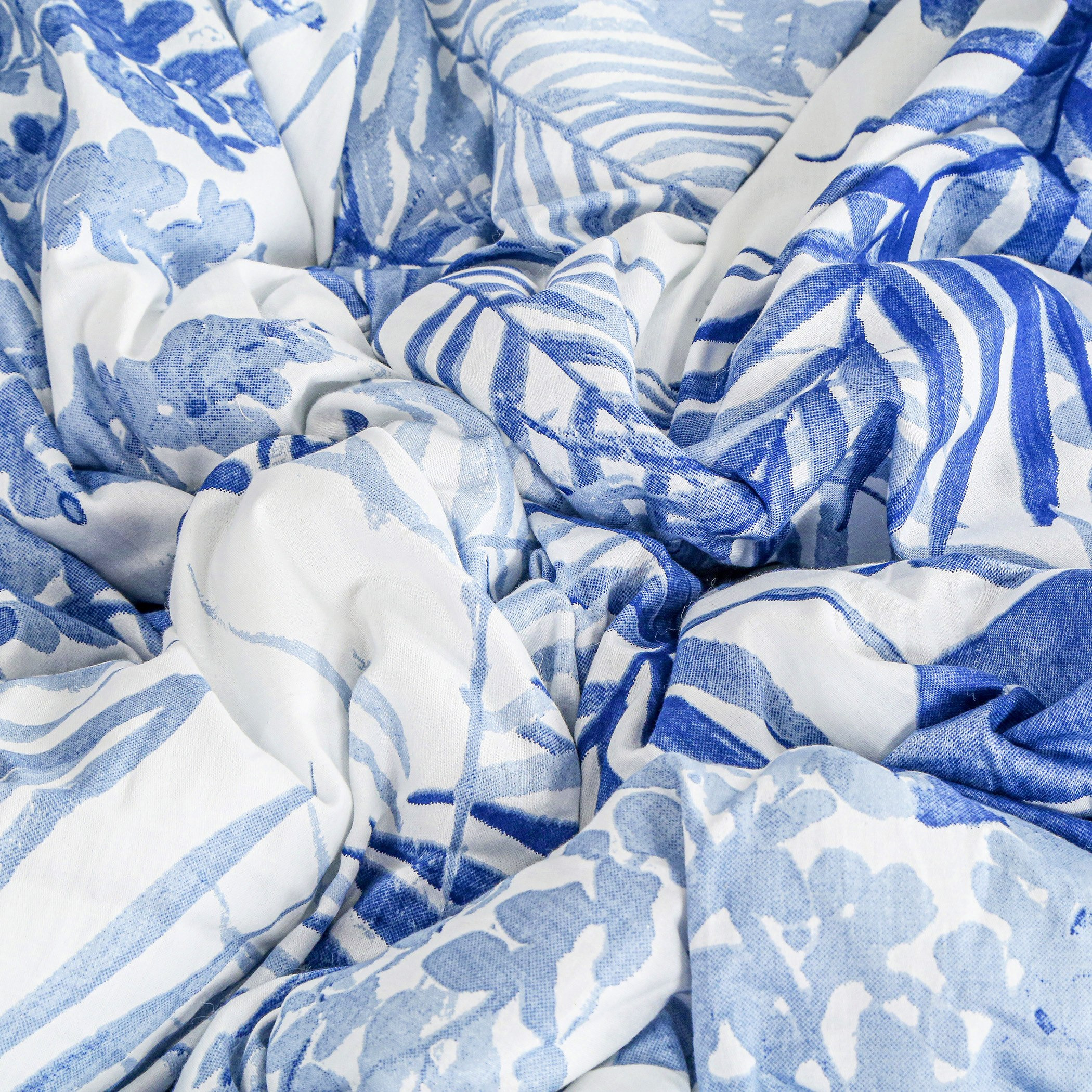 Natural Living Christy 5-Piece Printed Cotton King Comforter Set - 220x240 cm-hbxhomeware-hbxdecorandfurnishings-image-3