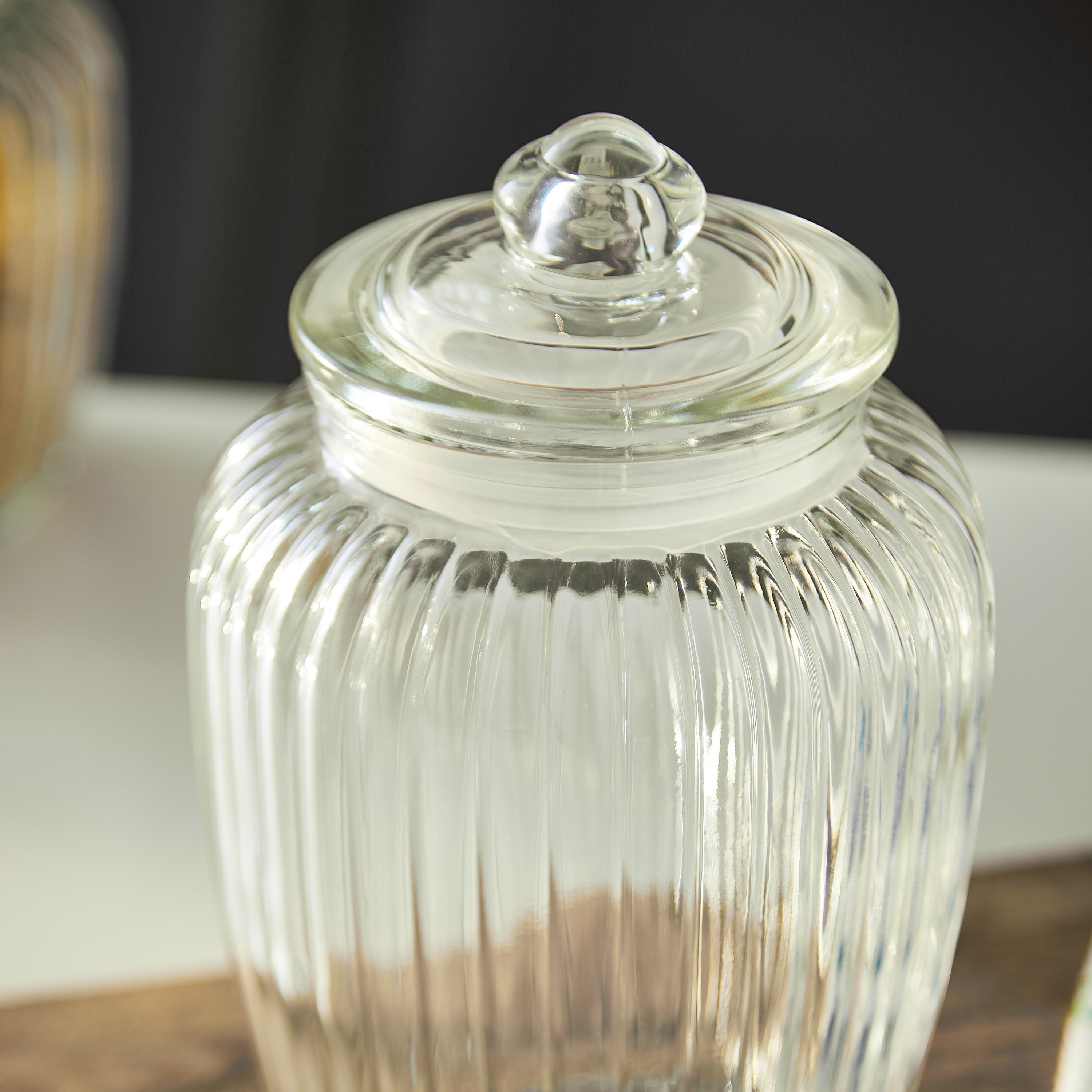 حاوية زجاجية محكمة الغلق - 2200 مل-hbxhomeware-hbxkitchen-image-4