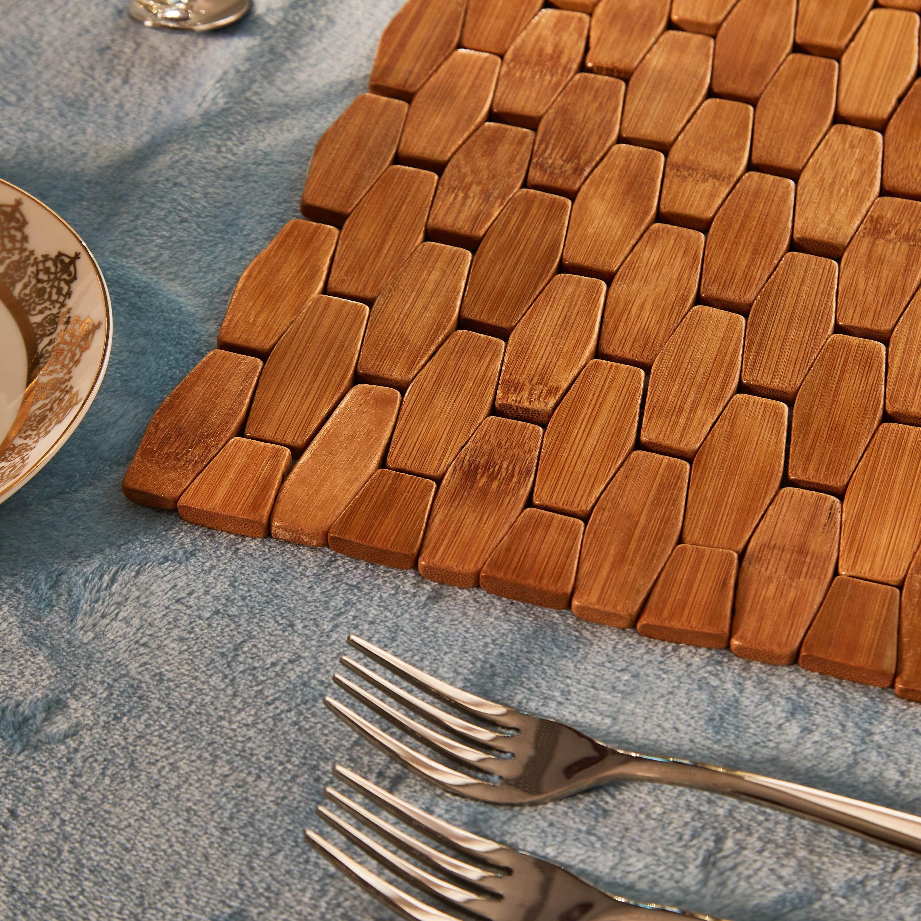 لبادة صحون خيزران من ناتشورا سايروس - 30x45 سم-hbxdecorandfurnishings-homefurnishings-tablelinens-image-2