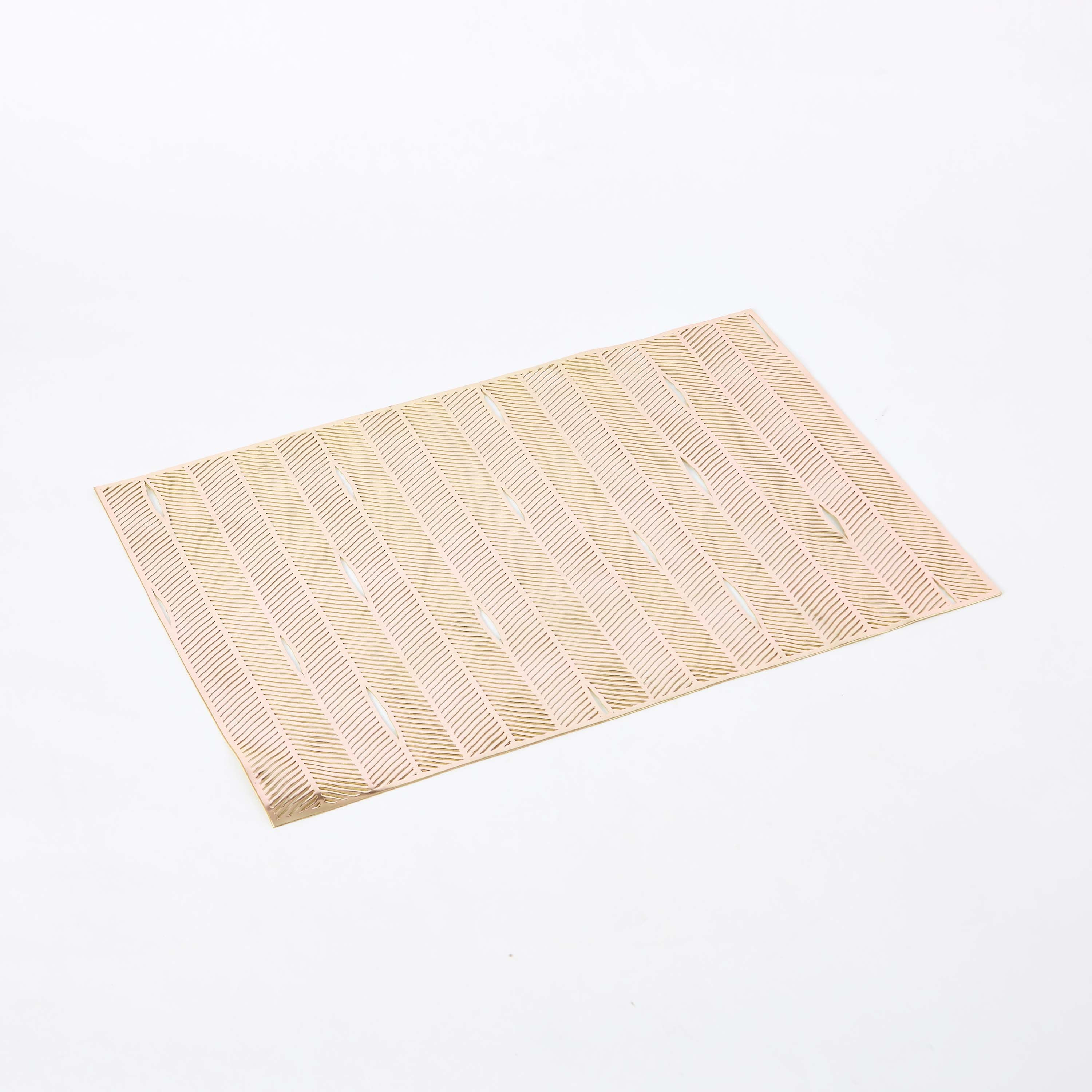 لبادة صحون بي في سي من ثيا - 30x45 سم-hbxdecorandfurnishings-homefurnishings-tablelinens-image-4
