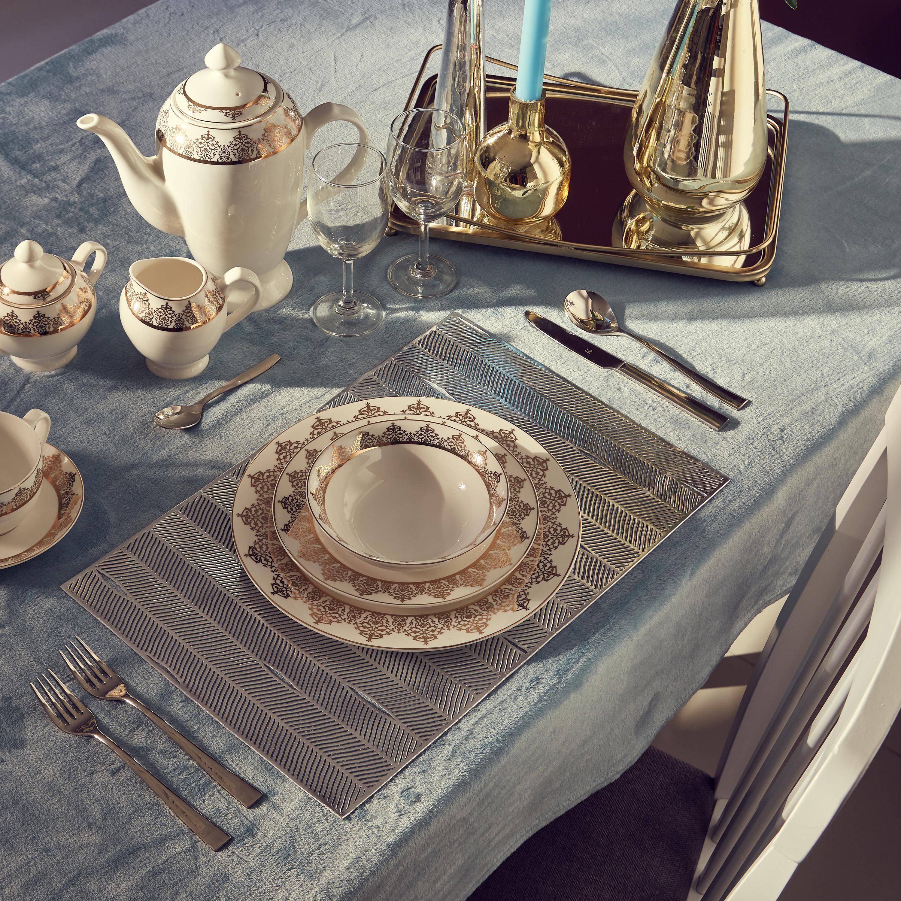 Thea PVC Placemat - 30x45 cm-hbxdecorandfurnishings-homefurnishings-tablelinens-image-3