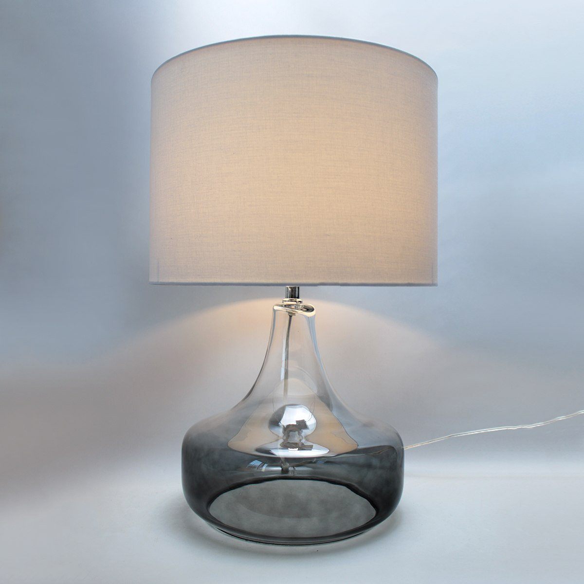 Quinn Ombre Glass Base Decorative Table Lamp - 32x51 cm-hbxlivingroom-lighting-tablelamps-image-3