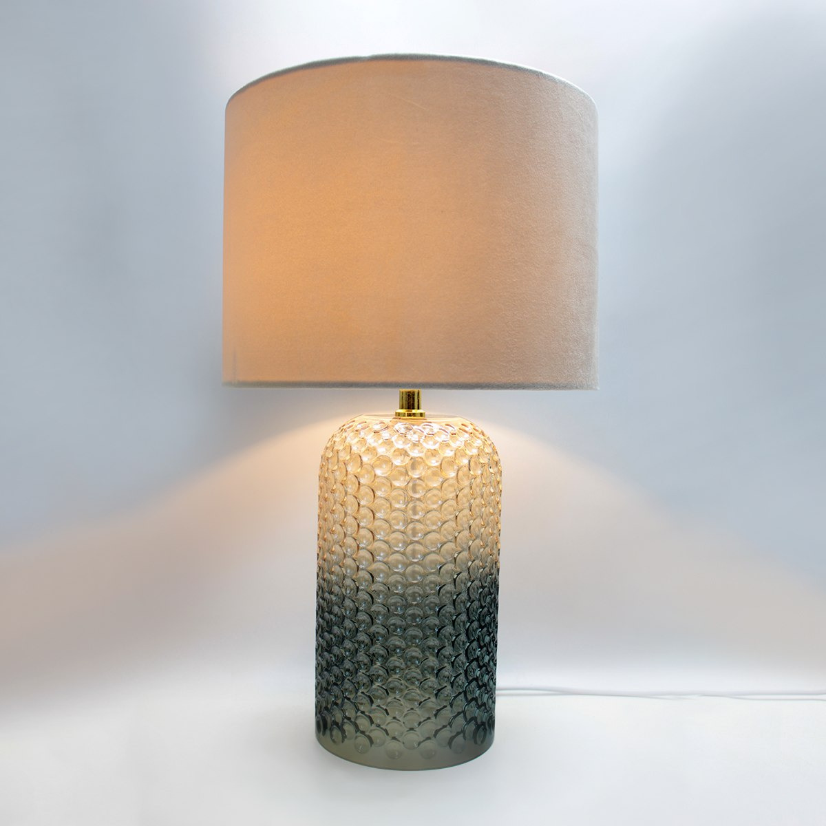 مصباح طاولة زجاجي بألوان متدرجة مع قاعدة مزخرفة باللؤلؤ من كوين- 28x49 سم-hbxlivingroom-lighting-tablelamps-image-3