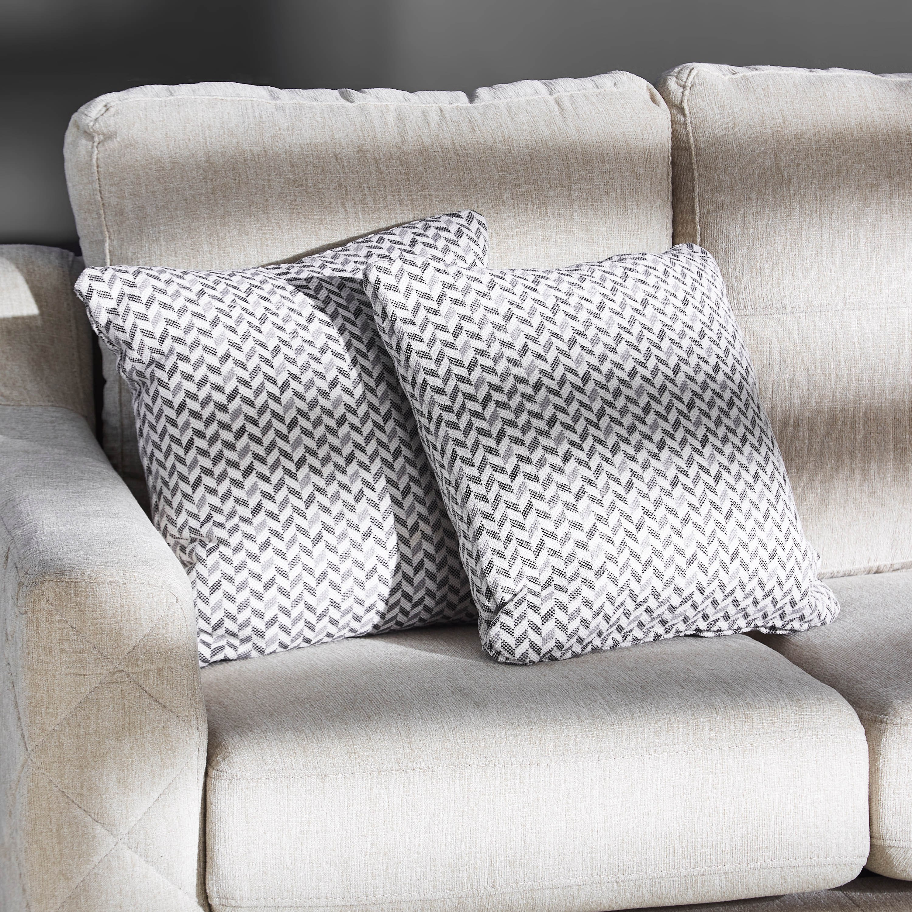 كنبة مقعدين بوسادتين من ويلكن-hbxlivingroom-sofasandarmchairs-sofas-image-3