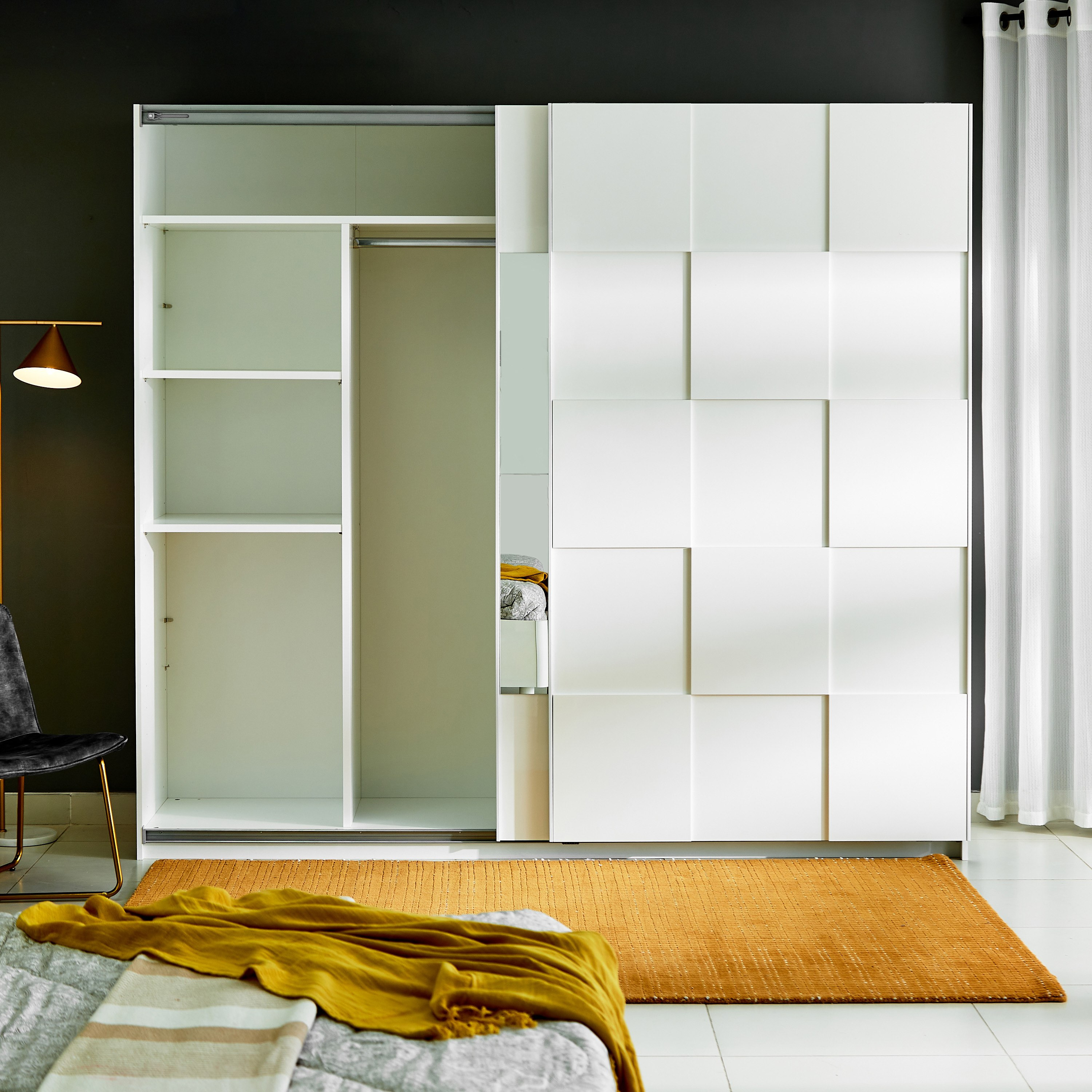 خزانة ملابس بباب انزلاقي ومرآة من هامبورج-hbxfurniture-wardrobes-image-6