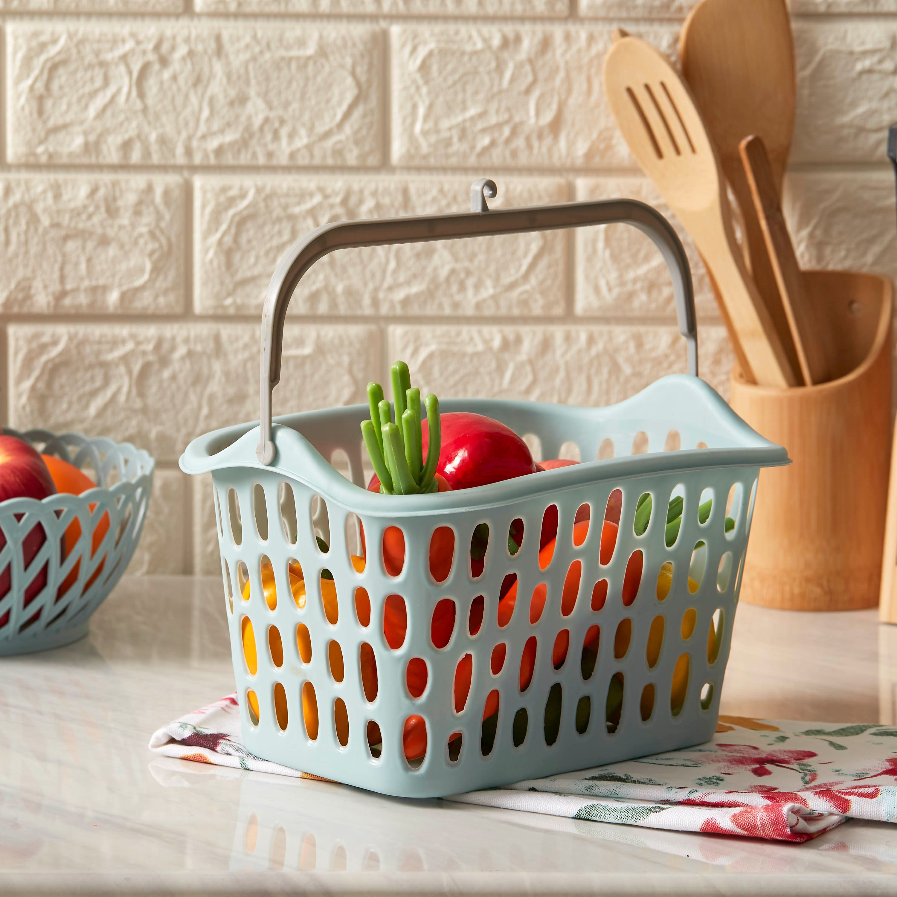 Spectra Carryon Basket-hbxhomeware-hbxkitchen-image-1