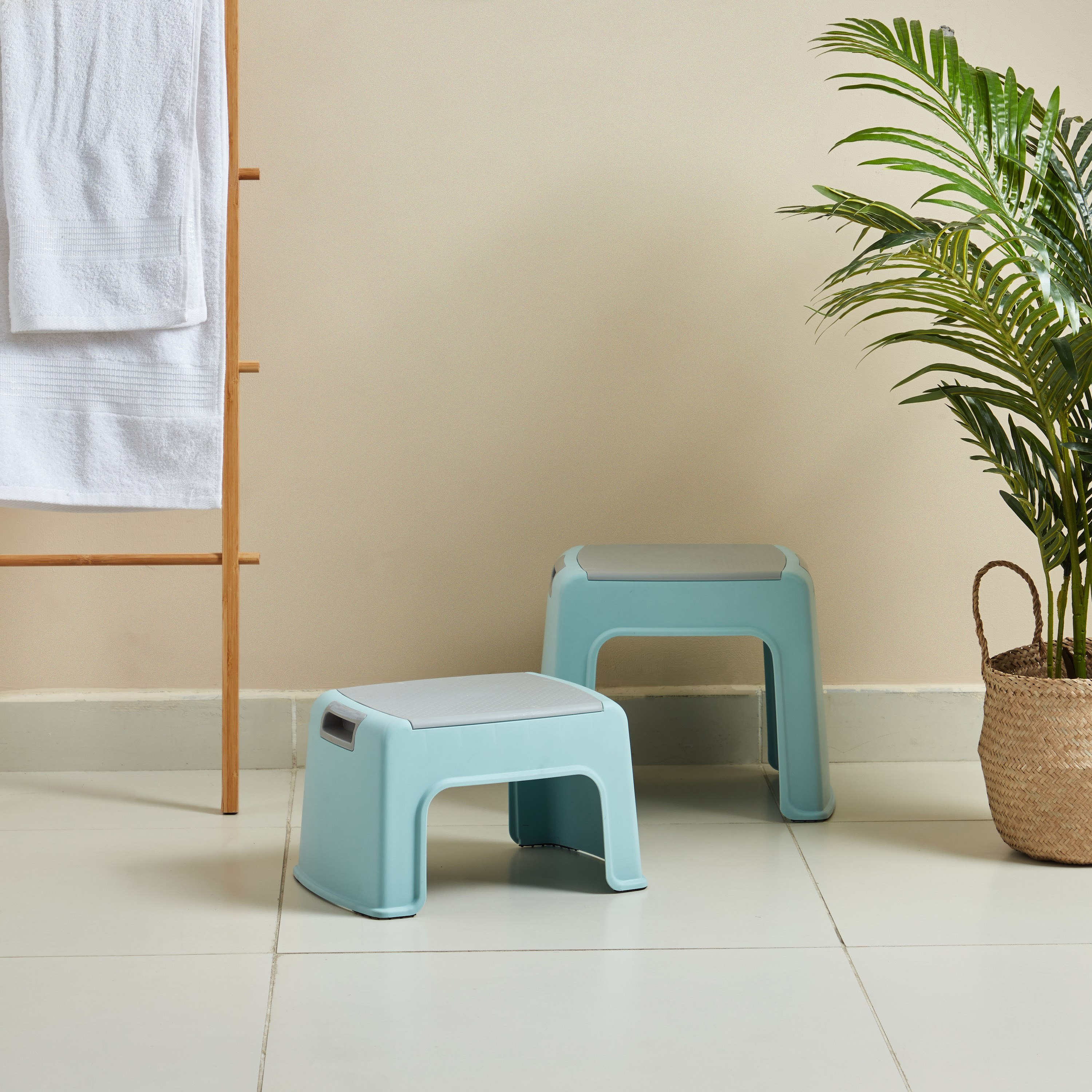 Harmony Bath Stool - 38x27x30.2 cm-hbxdecorandfurnishings-homeaccessories-novelties-image-4