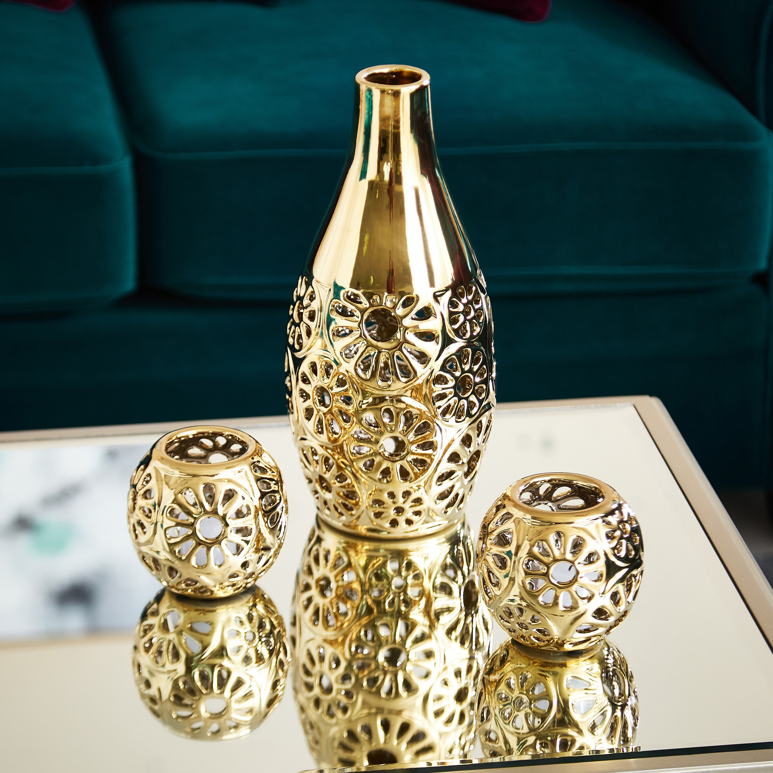 طقم مزهرية سيراميك وحامل شموع صغيرة 3 قطع من إيلا-hbxbedroom-decorandaccessories-vases-image-1