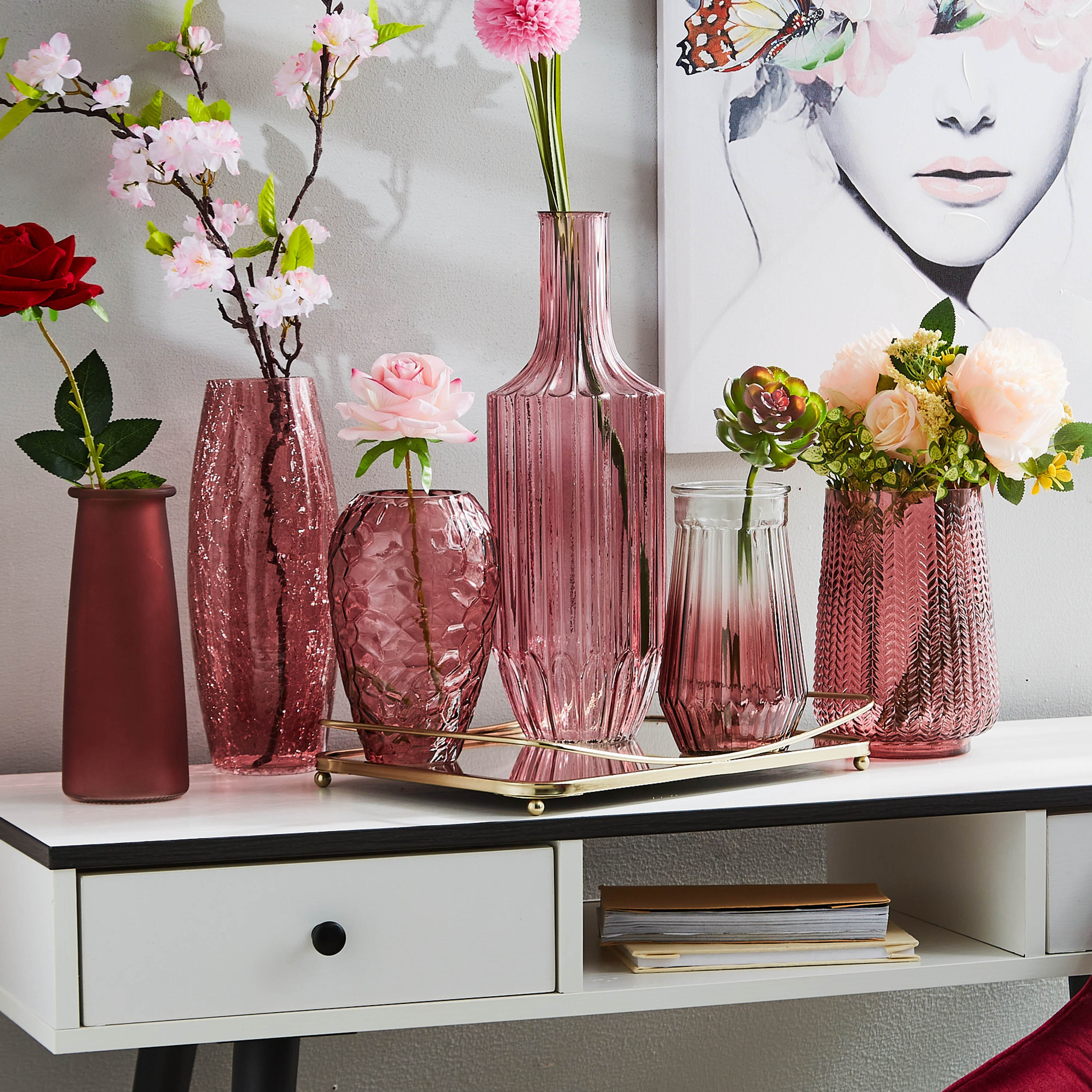 مزهرية صغيرة مضلعة زجاجية من ريو - 13x40 سم-hbxbedroom-decorandaccessories-vases-image-3