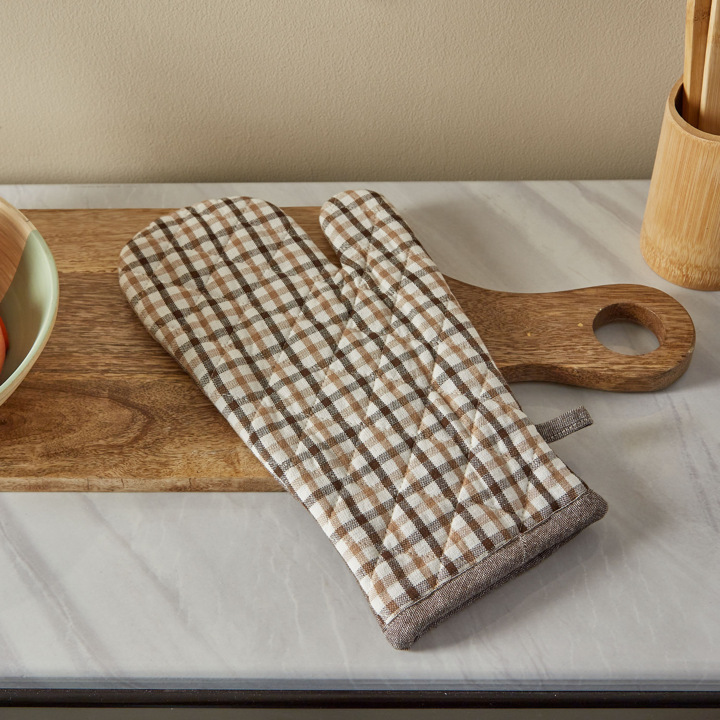 قفّاز فرن قطن بخيط مصبوغ من هارلي-hbxhomeware-kitchenware-kitchenlinens-image-1