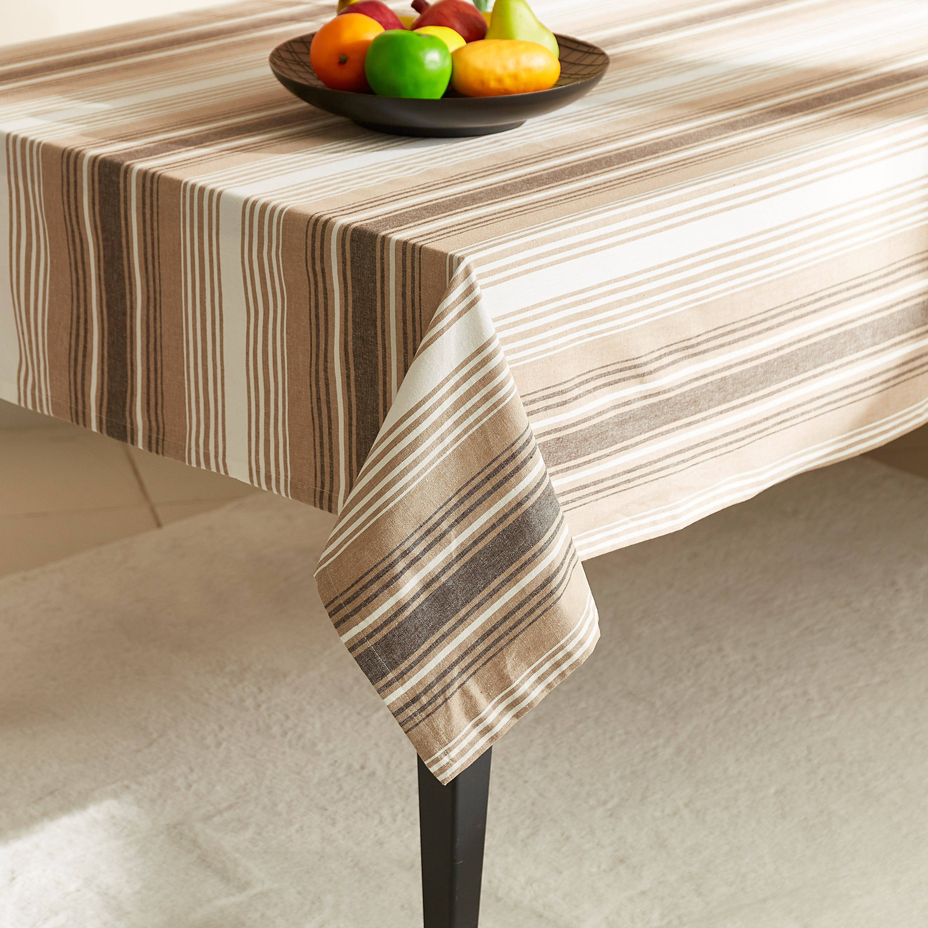 مفرش طاولة قطن مصبوغ من هارلي - 150x250 سم-hbxdecorandfurnishings-homefurnishings-tablelinens-image-2