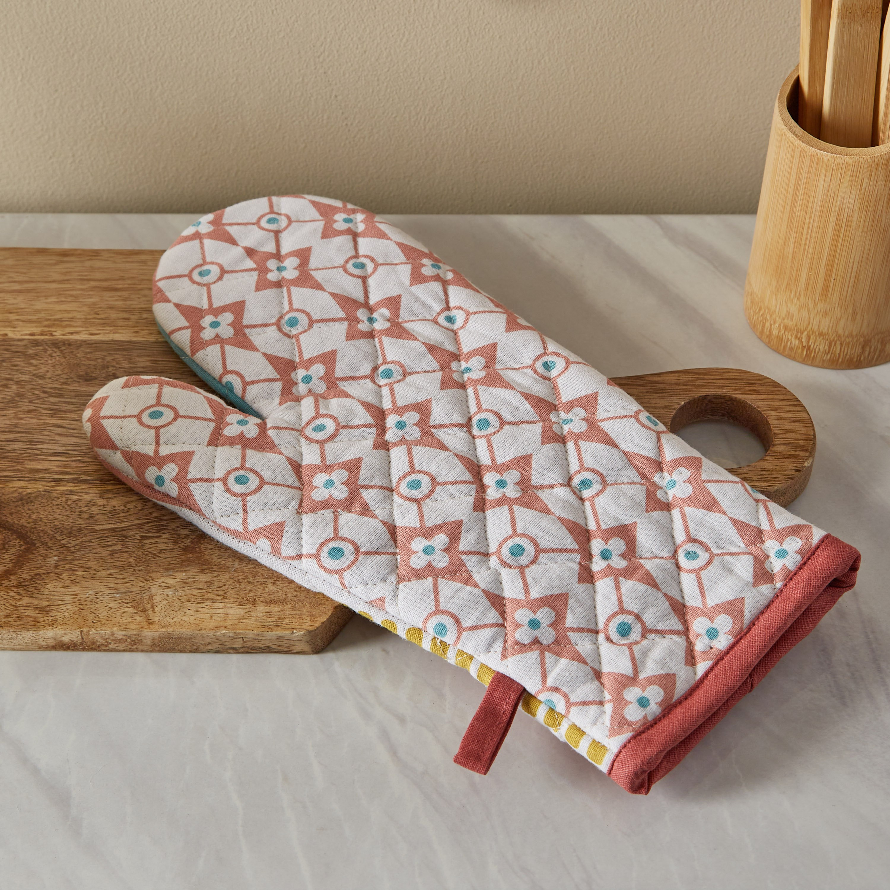 قفاز فرن قطن بطبعات من بايتون-hbxhomeware-kitchenware-kitchenlinens-image-2