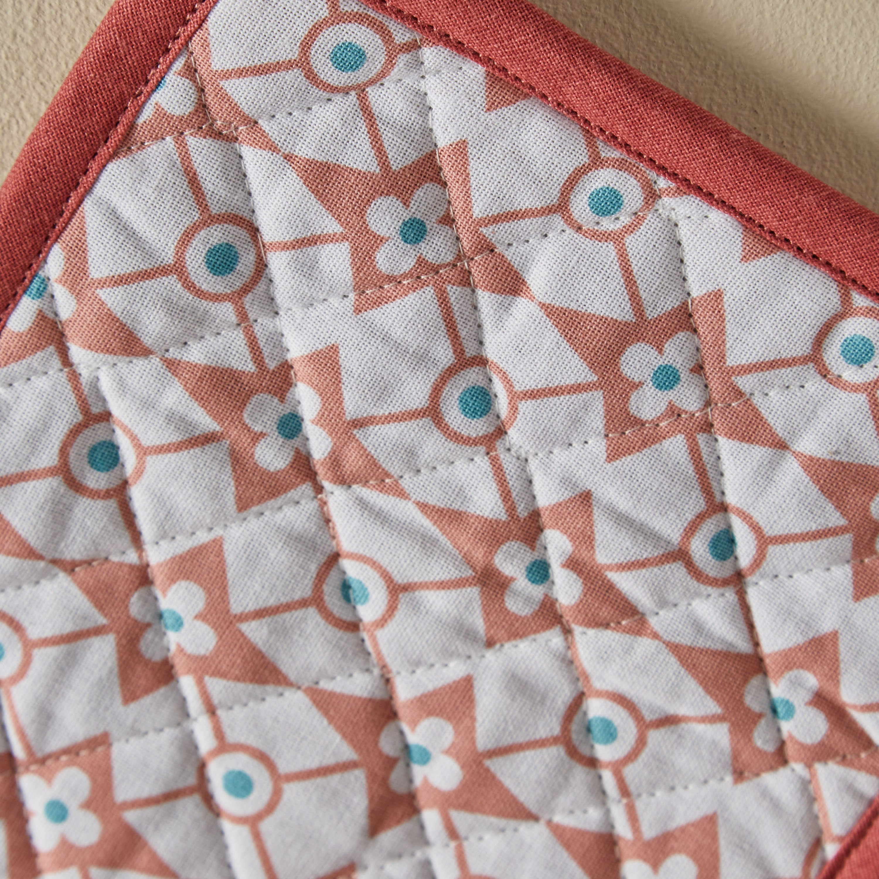 Payton Printed Cotton Potholder-hbxhomeware-kitchenware-kitchenlinens-image-3