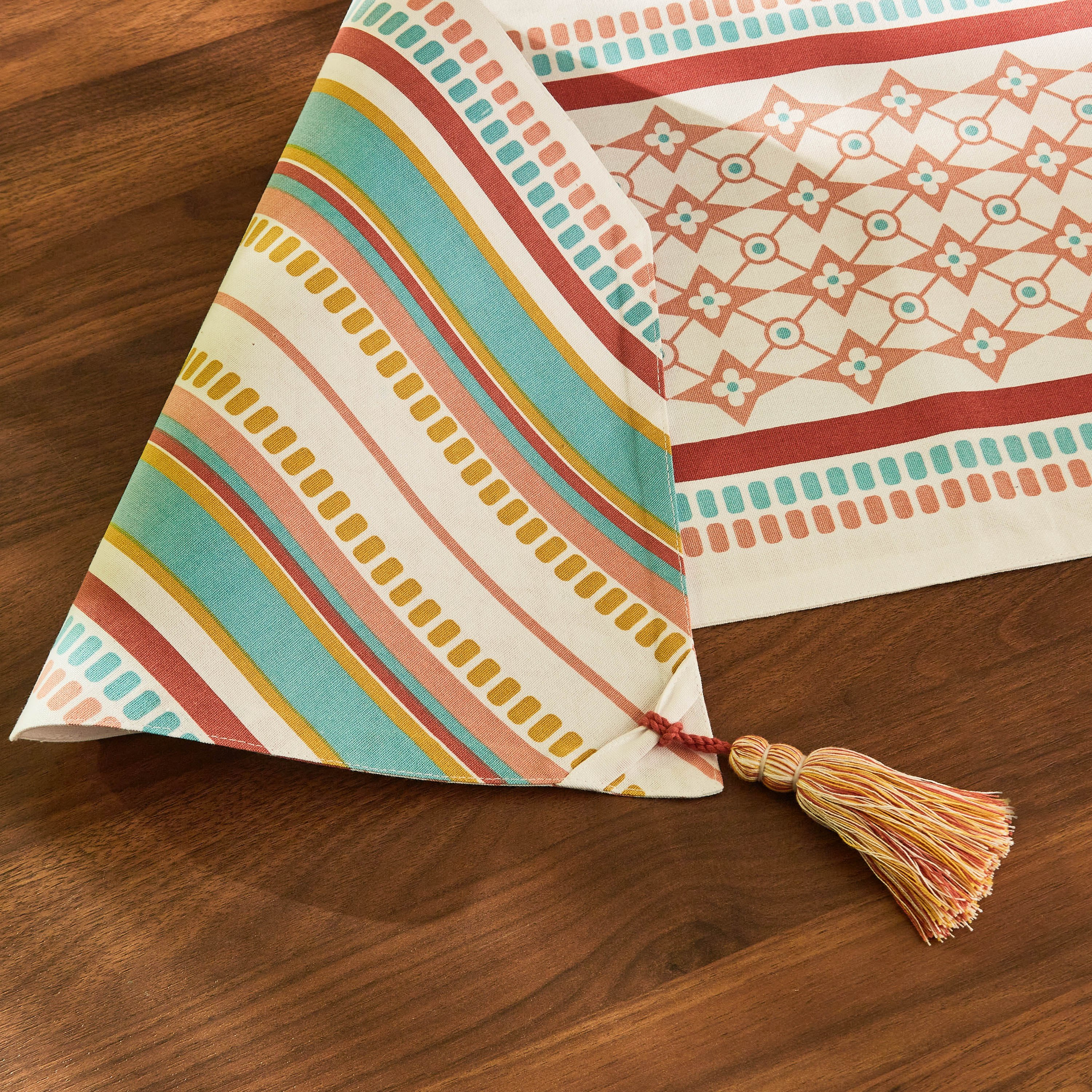 Payton Printed Cotton Reversible Table Runner-hbxdecorandfurnishings-homefurnishings-tablelinens-image-3