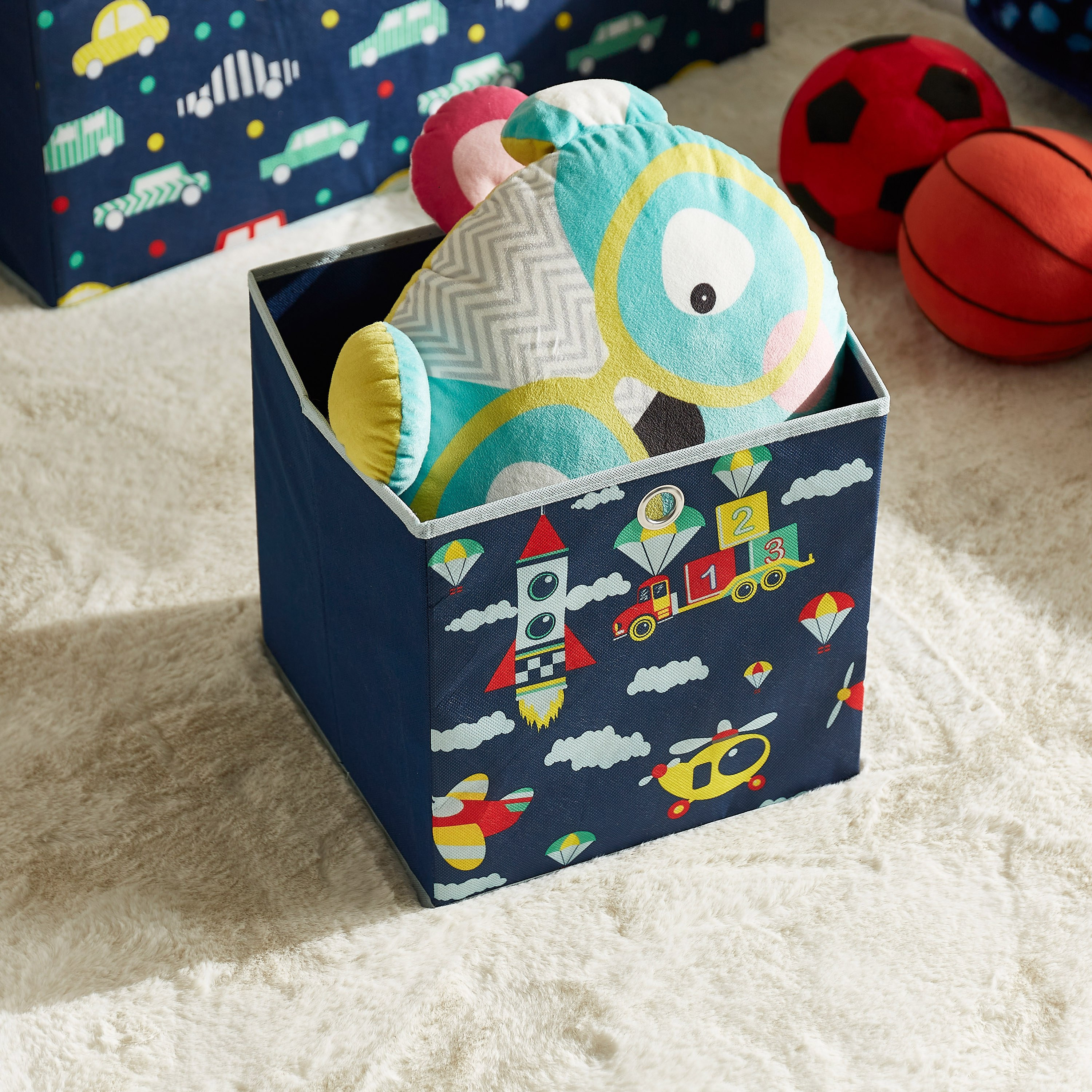 صندوق مكعب بتصميم وسائل نقل من ترايفل - 31x31x31 سم-hbxhomeware-hbxkidsandyouth-image-1