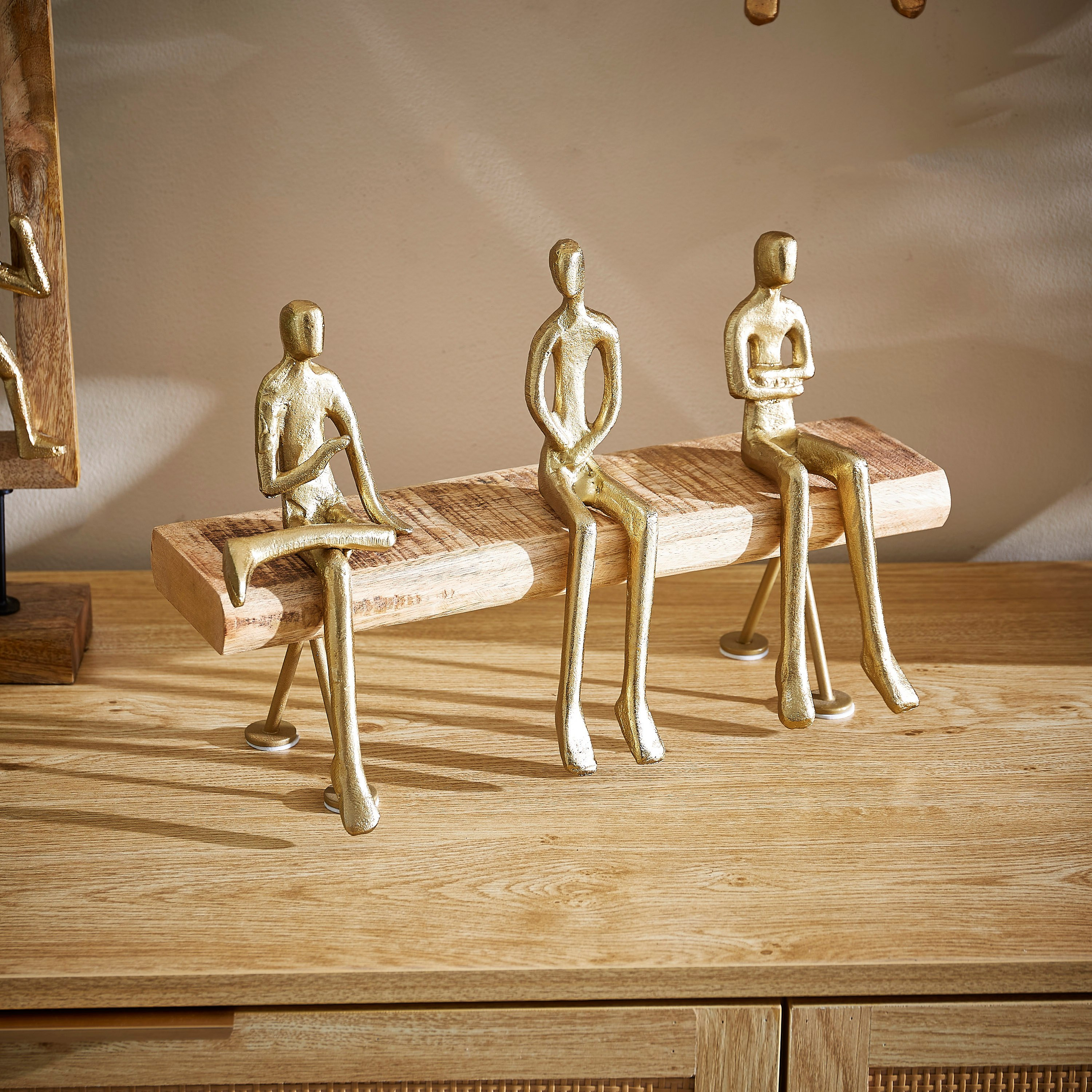 Trivia Metal Conversation On A Bench Sculpture - 38x13x24 cm-hbxhomeware-homedecor-figurinesandornaments-image-1