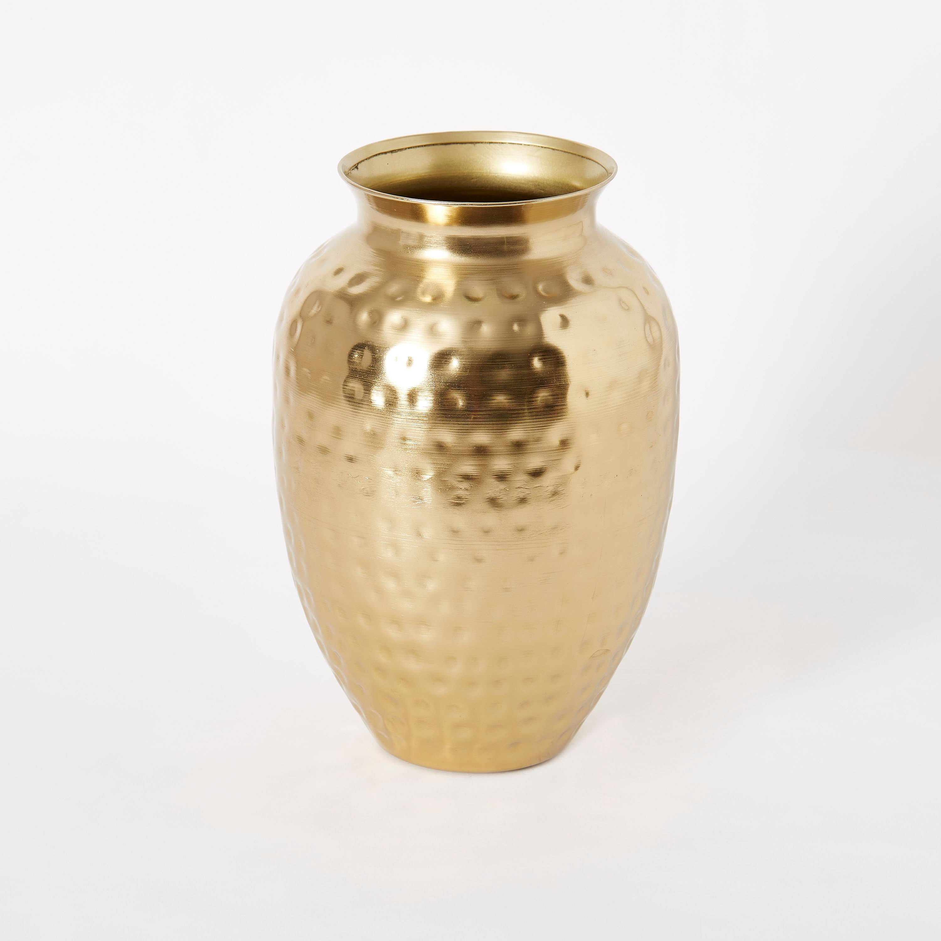 مزهرية صغيرة معدنية مطروقة من تريفيا - 19×19×27 سم-hbxbedroom-decorandaccessories-vases-image-5