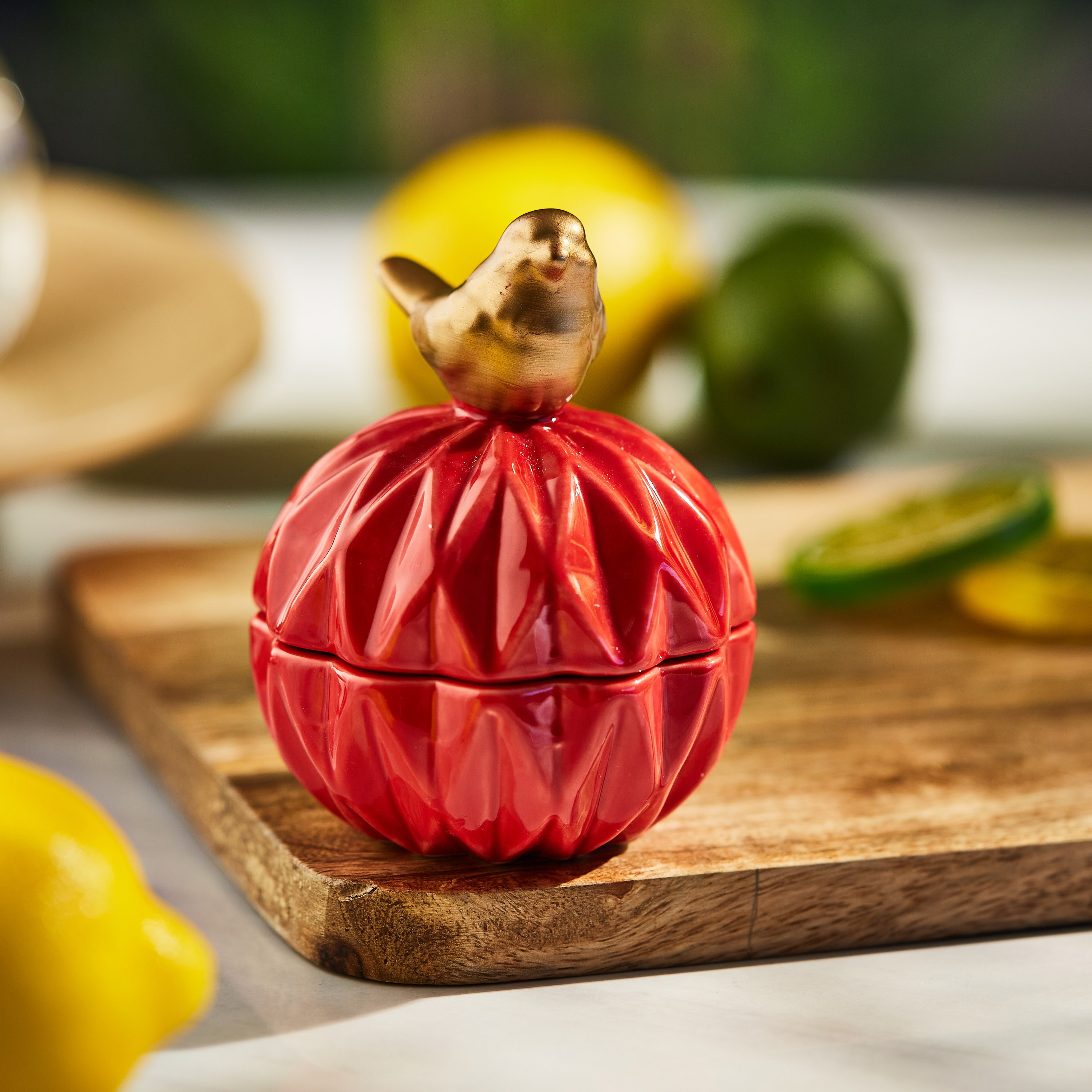 شمعة فوتيف سيراميك مع طائر برائحة خشب الورد والأرز من تمارا-PROMO_HB_AE_B1G1_250925-image-2