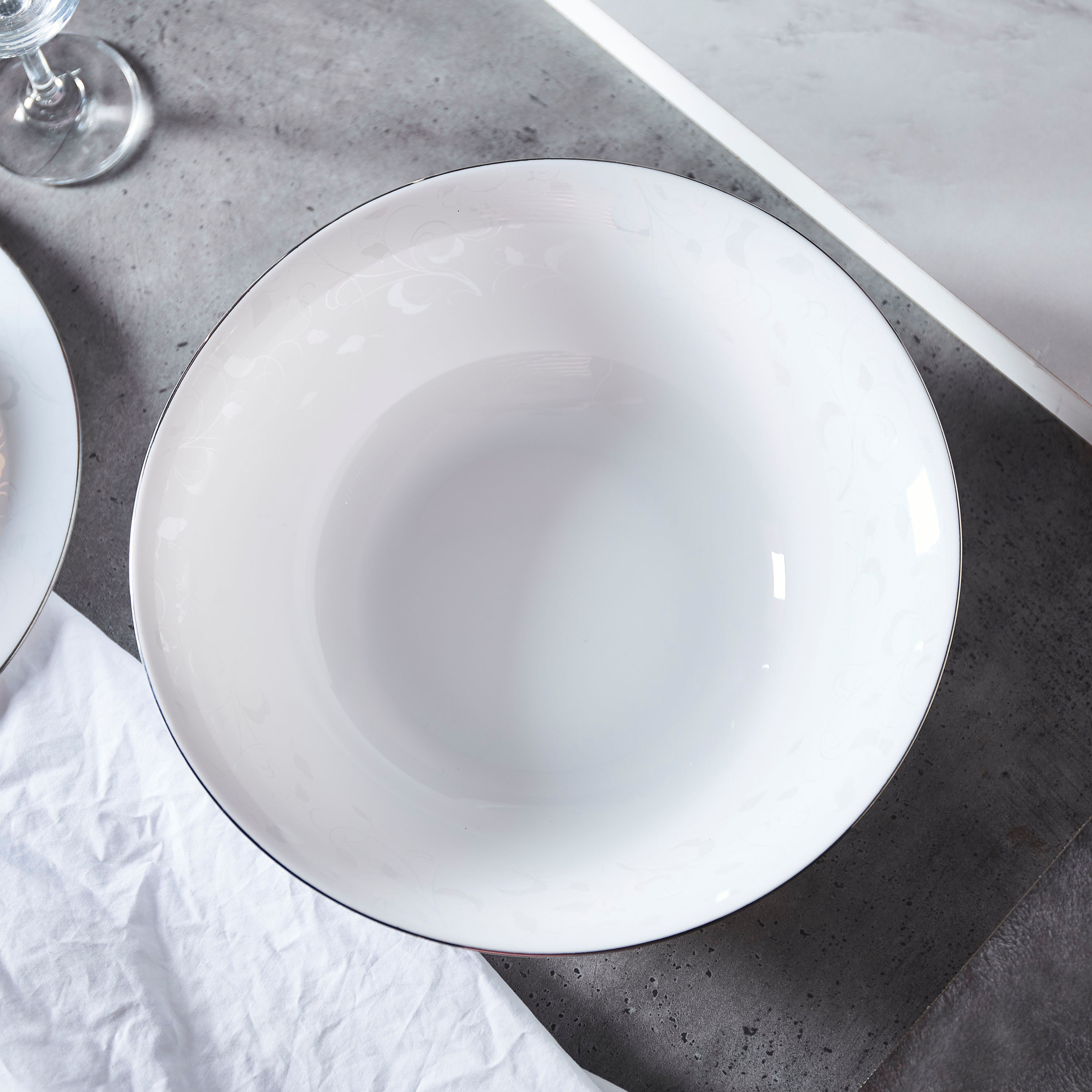 وعاء تقديم بطبعات أوبالوير من فيكتوريانا - 26 سم-hbxdecorandfurnishings-tabletop-serveware-image-2