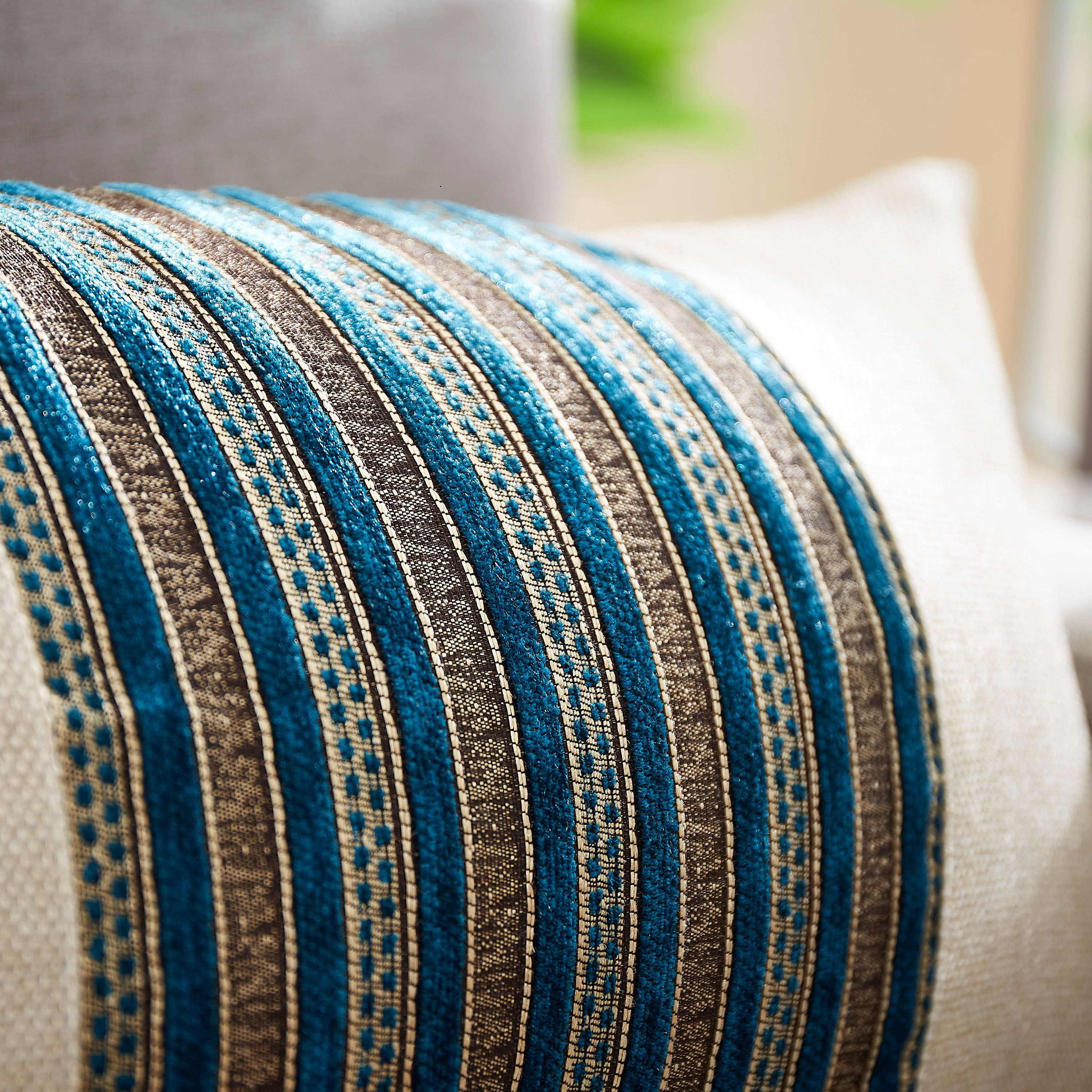 غطاء وسادة بتصاميم متداخلة من جايدن - 30x50 سم-hbxhomeware-cushionsandcovers-cushioncovers-image-2