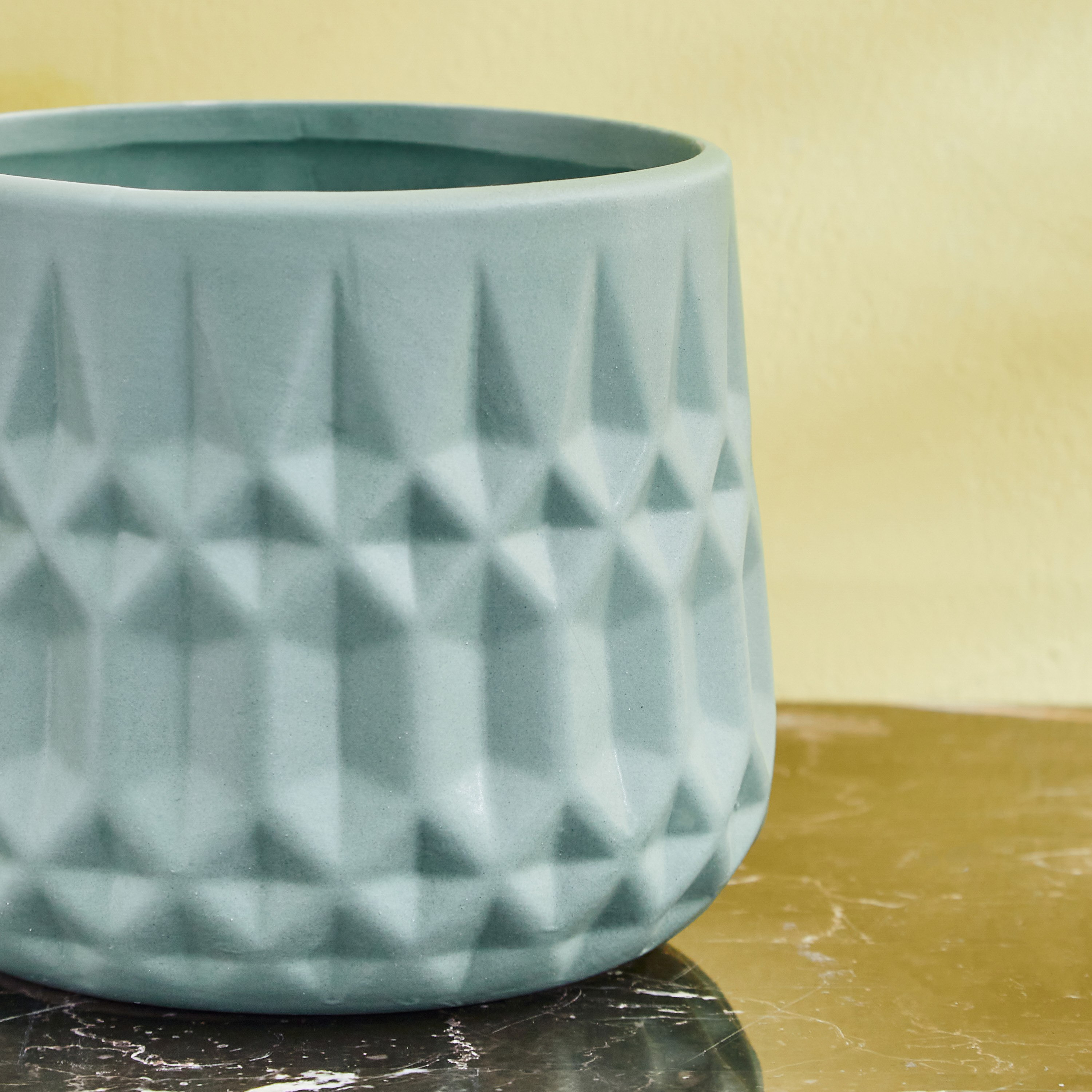إناء زرع سيراميك ماسي الملمس من كيارا - 14x14x12 سم-PROMO_HB_AE_B1G1_250925-image-2