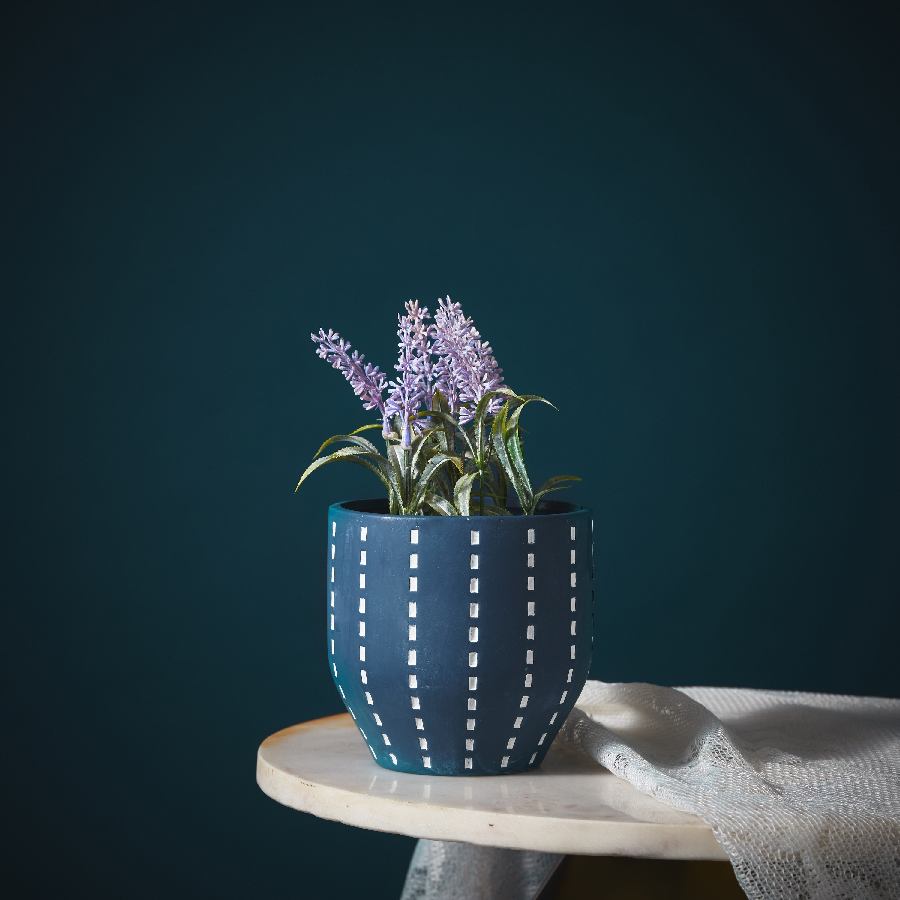 إناء زرع سيراميك مغرّز من كيارا - 13x13x13 سم-PROMO_HB_AE_B1G1_250925-image-1