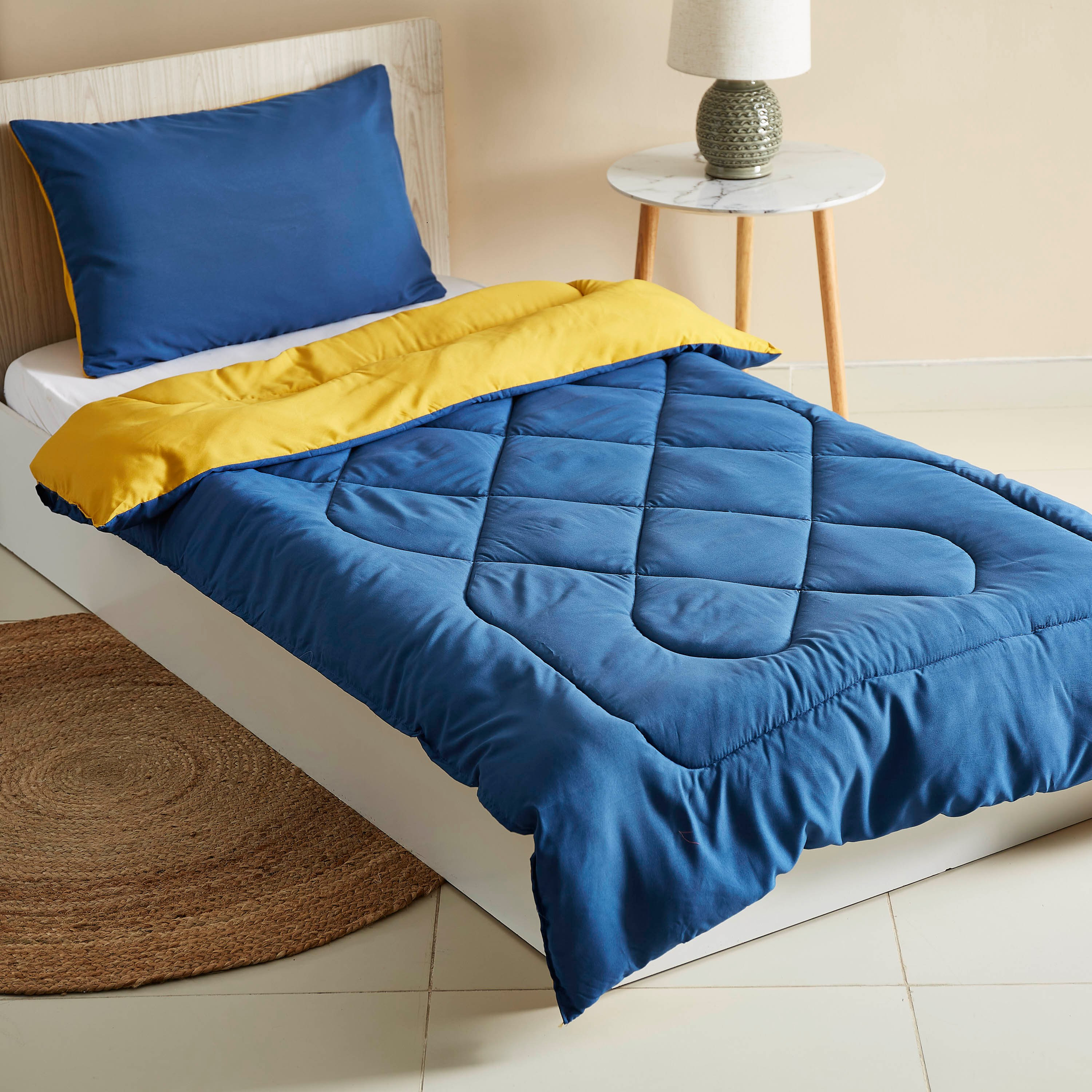 Derby 2-Piece Reversible Microfibre Single Comforter Set - 135x220 cm-hbxkidsandyouth-beddingandfurnishings-comfortersets-image-1