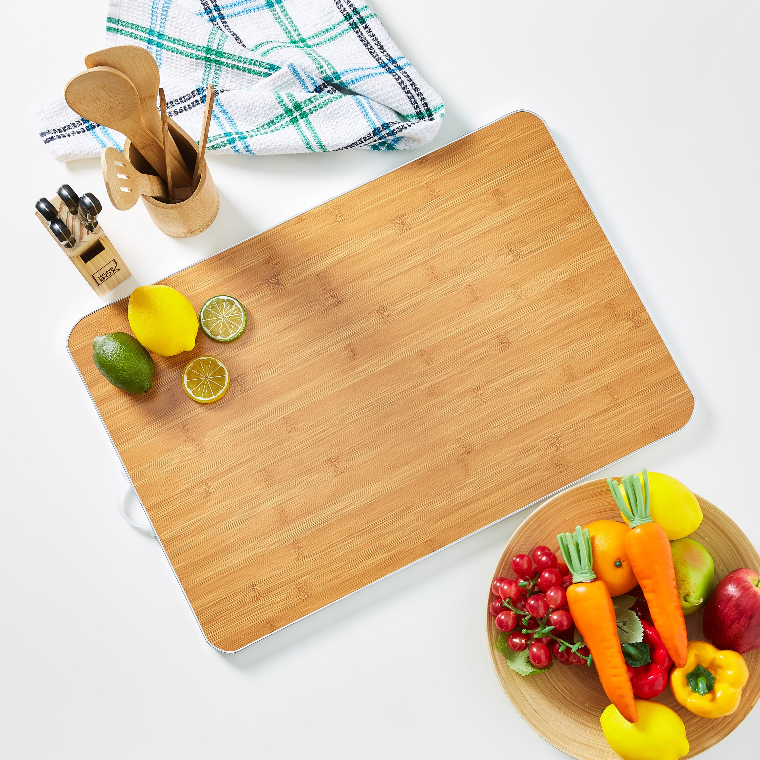 لوح تقطيع خشبي- حجم متوسط-hbxkitchen-kitchenware-foodpreparation-image-1