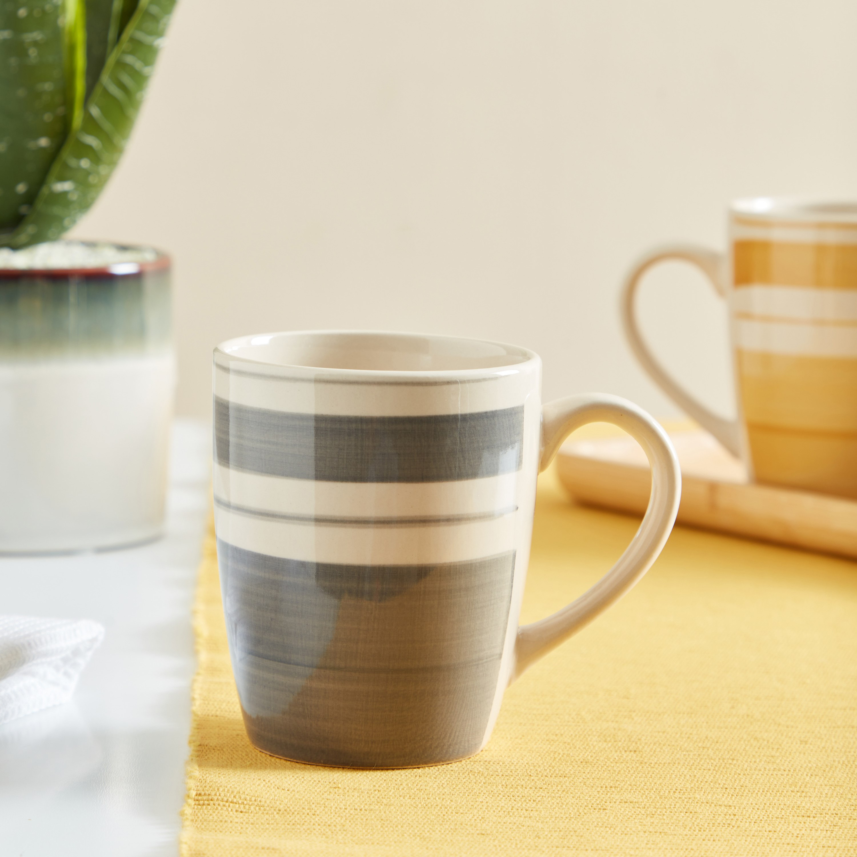 مج خزف - 340 مل-hbxhomeware-hbxkitchen-image-1