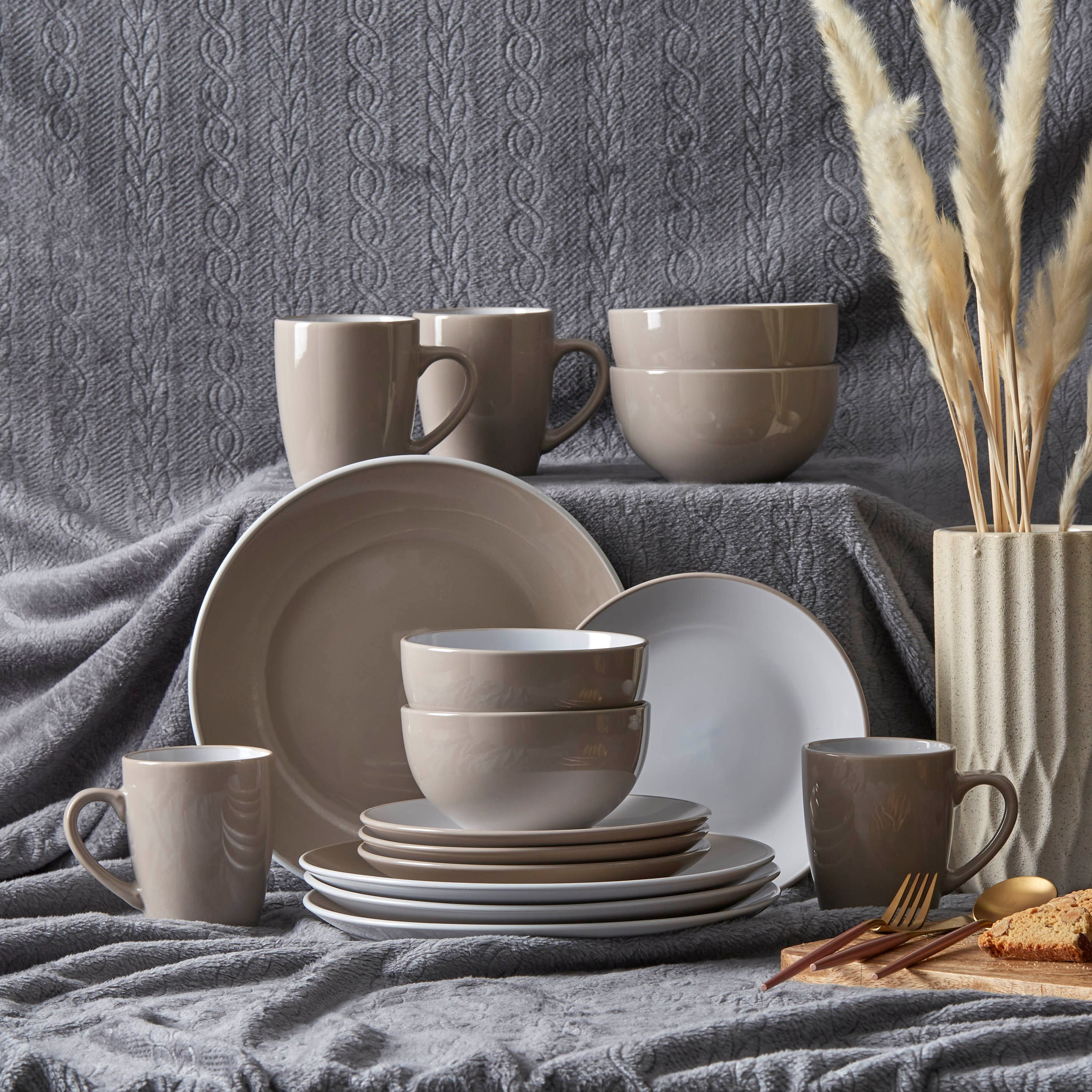 Elegenza 16-Piece Stoneware Dinner Set-hbxdecorandfurnishings-tabletop-crockery-image-1
