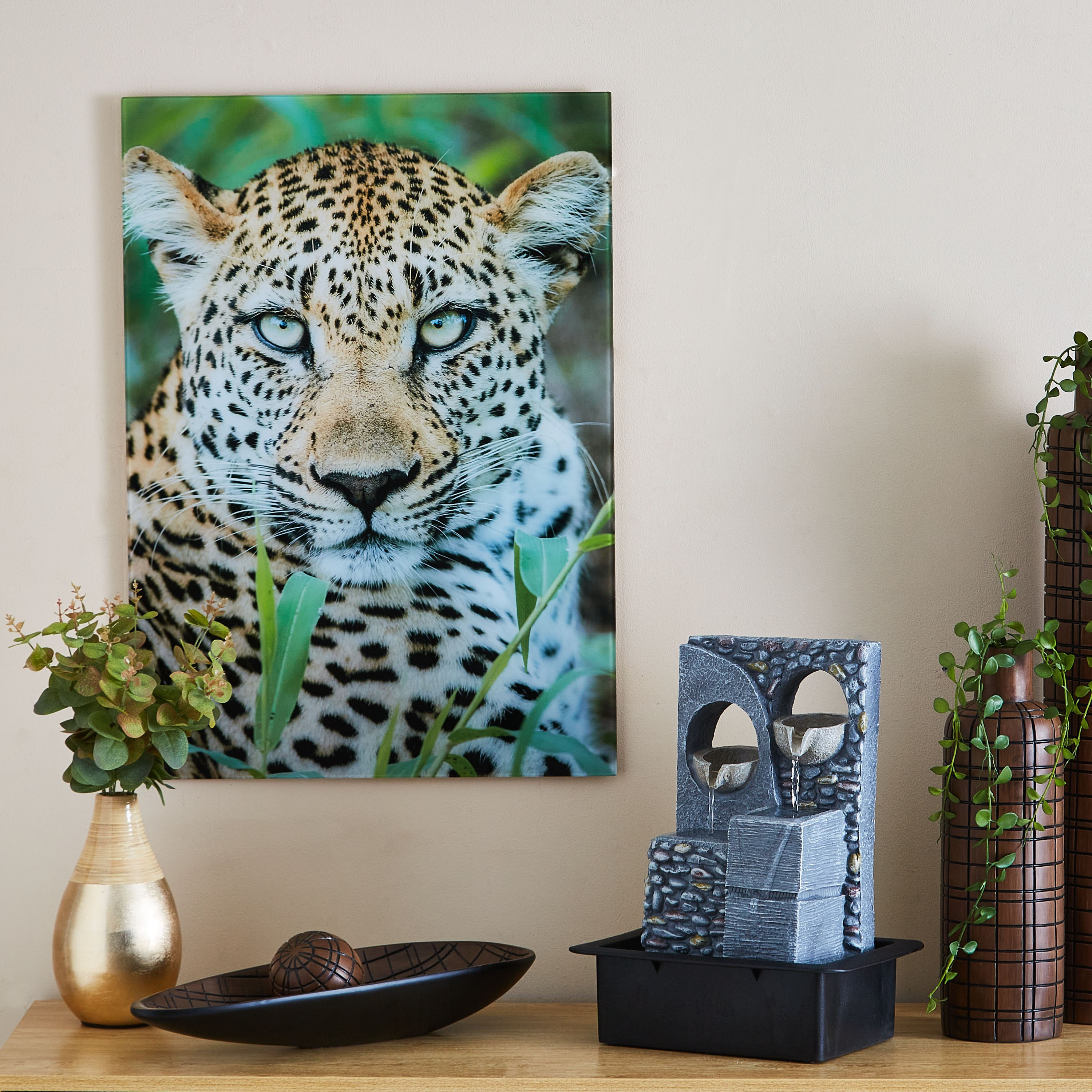 لوحة جدارية من الزجاج المعالج حرارياً لتصميم فهد من كلود - 50x1x70 سم-hbxhomeware-hbxdecorandfurnishings-image-4