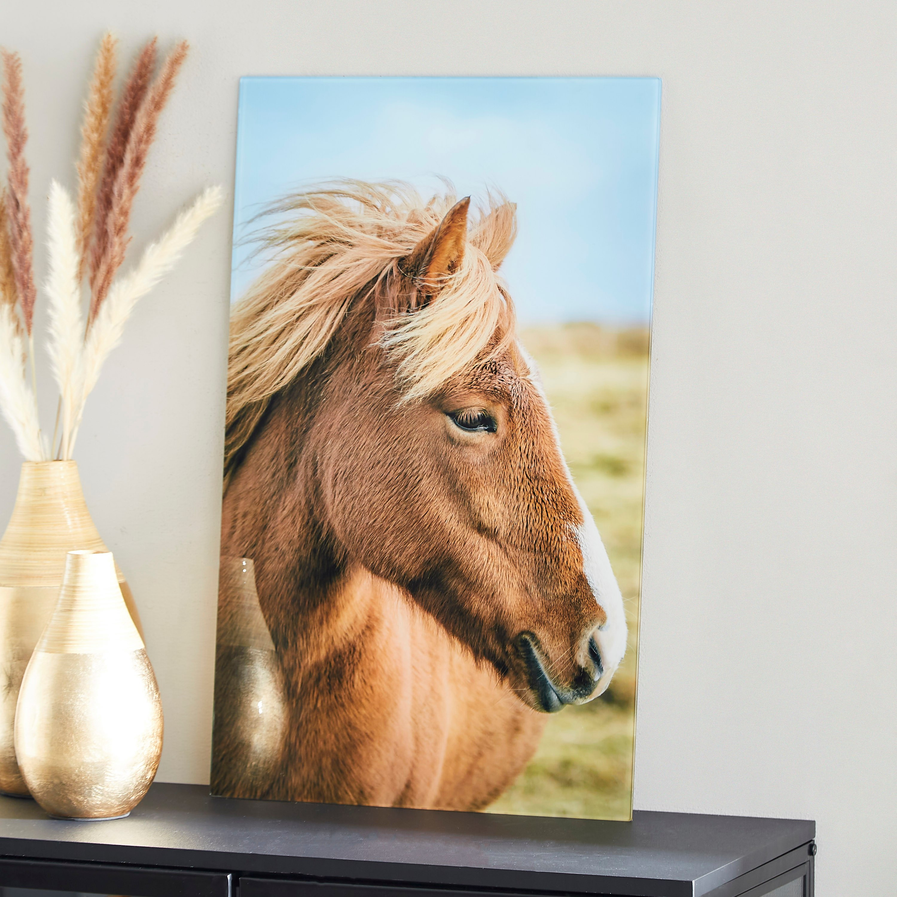زينة حائط من الزجاج المعالج حراريًا بتصميم وجه فرس من كلود - 40x1x60 سم-hbxhomeware-hbxdecorandfurnishings-image-2