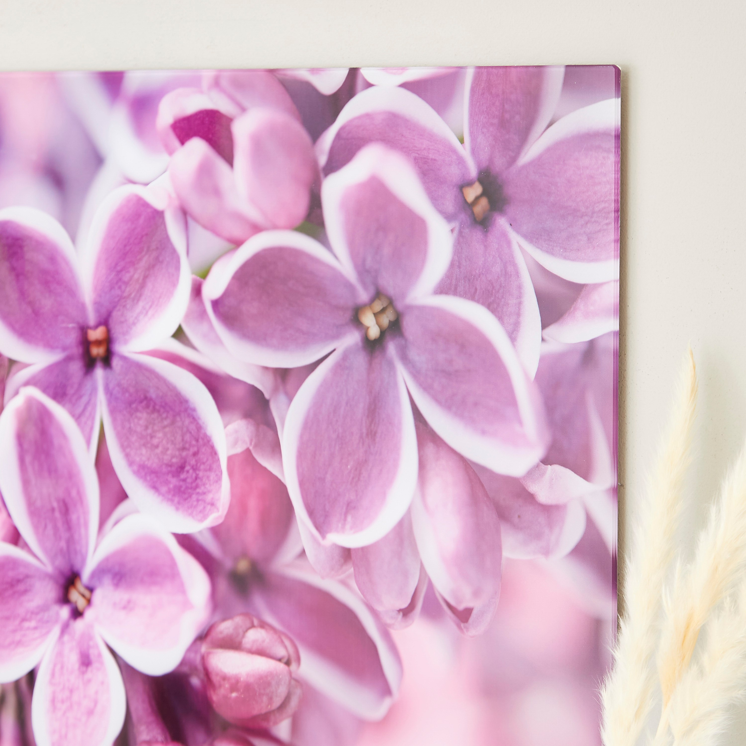 زينة حائط من الزجاج المعالج حراريًا بتصميم زهور من كلود - 60x1x40 سم-hbxhomeware-hbxdecorandfurnishings-image-3