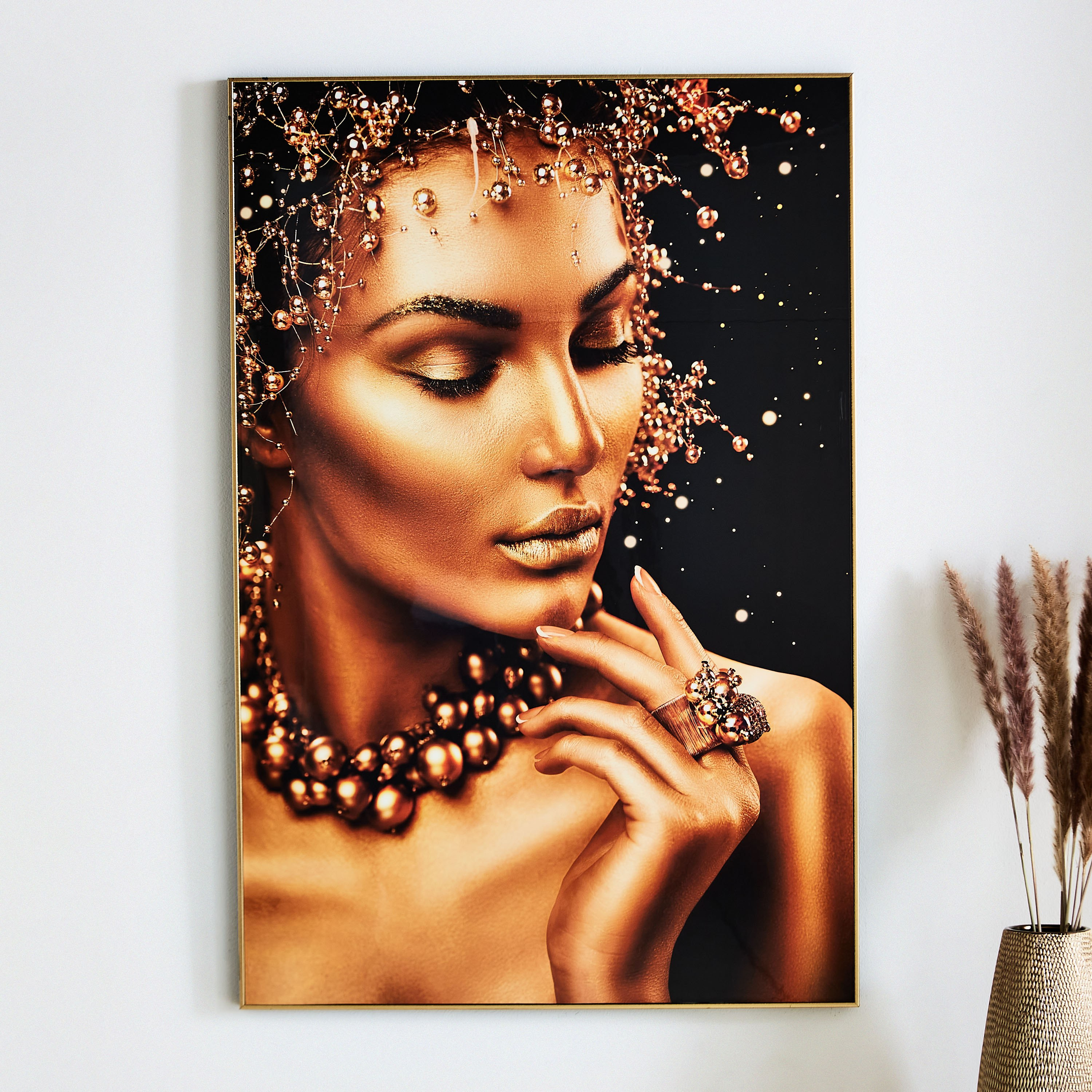 لوحة مؤطّرة إم دي أف بتصميم امرأة من بيترا - 60x3x90 سم-hbxhomeware-hbxdecorandfurnishings-image-1