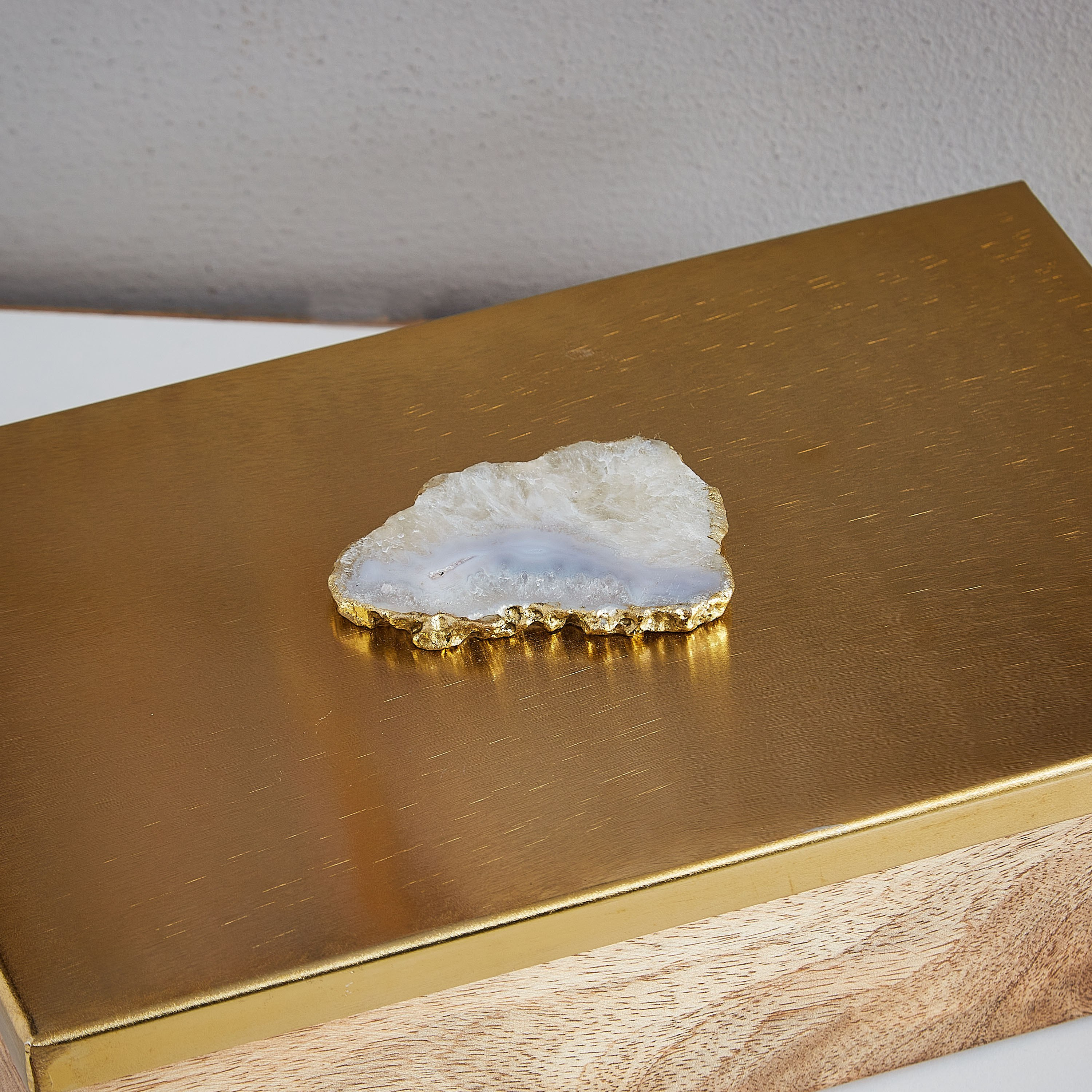 صندوق من خشب العقيق من إنارة - 25 × 14 × 7 سم-hbxhomeware-hbxdecorandfurnishings-image-3