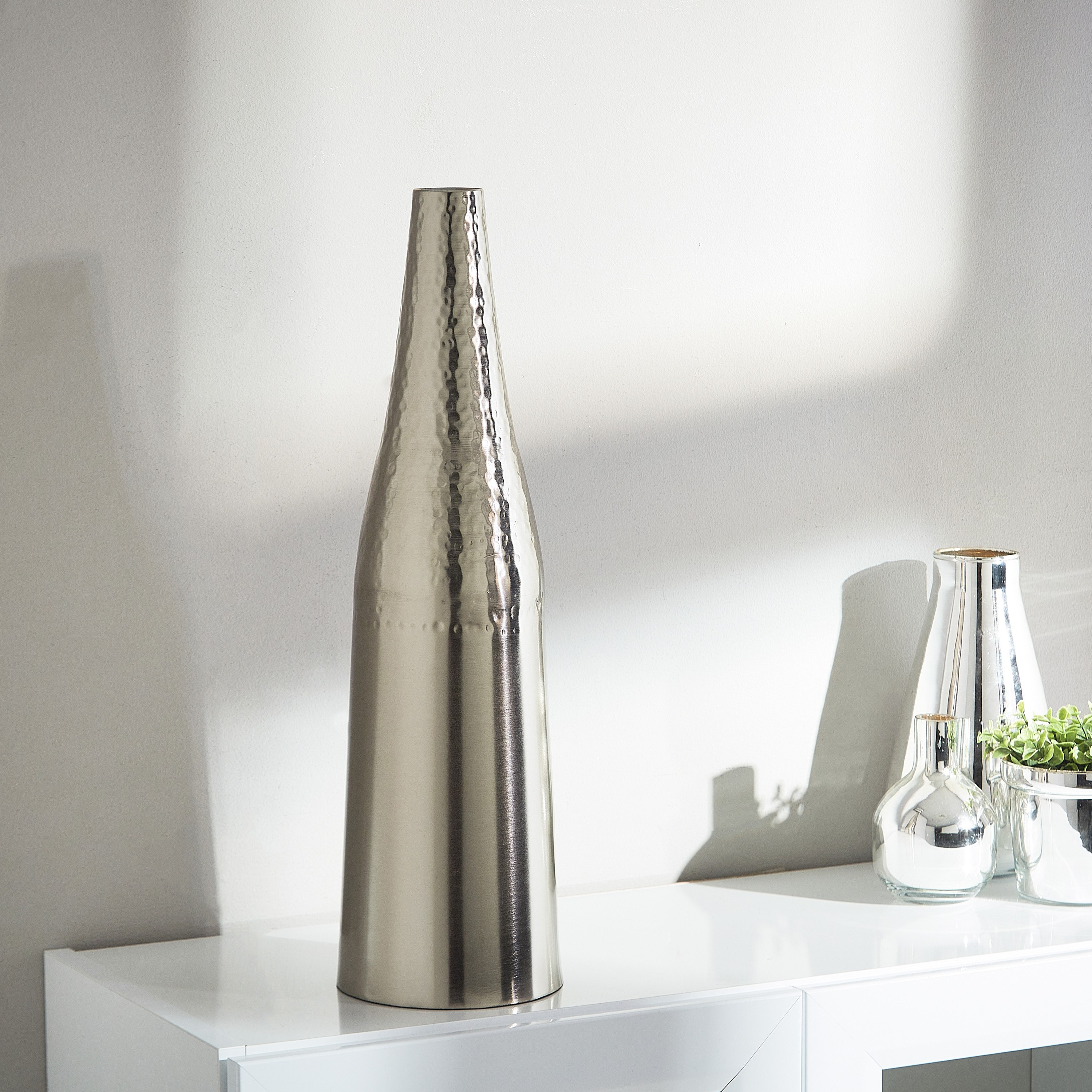 Inaara Small Metal Conical Vase - 15x15x50 cm-hbxbedroom-decorandaccessories-vases-image-2